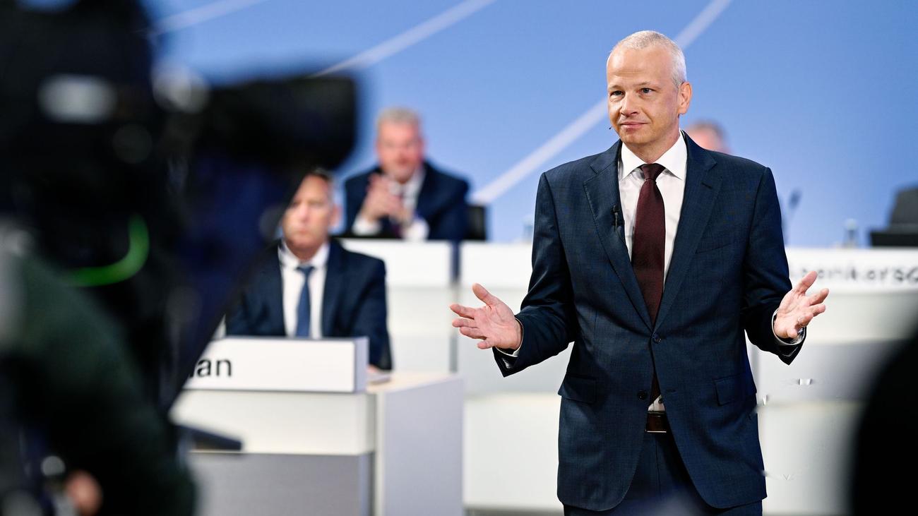 BASF, Chemiekonzern, Markus Kamieth, Donald Trump, Zollpolitik, USA, Asien, China, Zhanjiang, Verbundstandort, Wachstum, Umsatz, Gewinn, Dividende, Hauptversammlung, Sparprogramm, Ludwigshafen, Nachhaltigkeit, Aktien, Prognose, Ebitda, Aktionäre, Europa, Nordamerika, Indien, Indonesien, Malaysia, Singapur, Thailand, Vietnam

