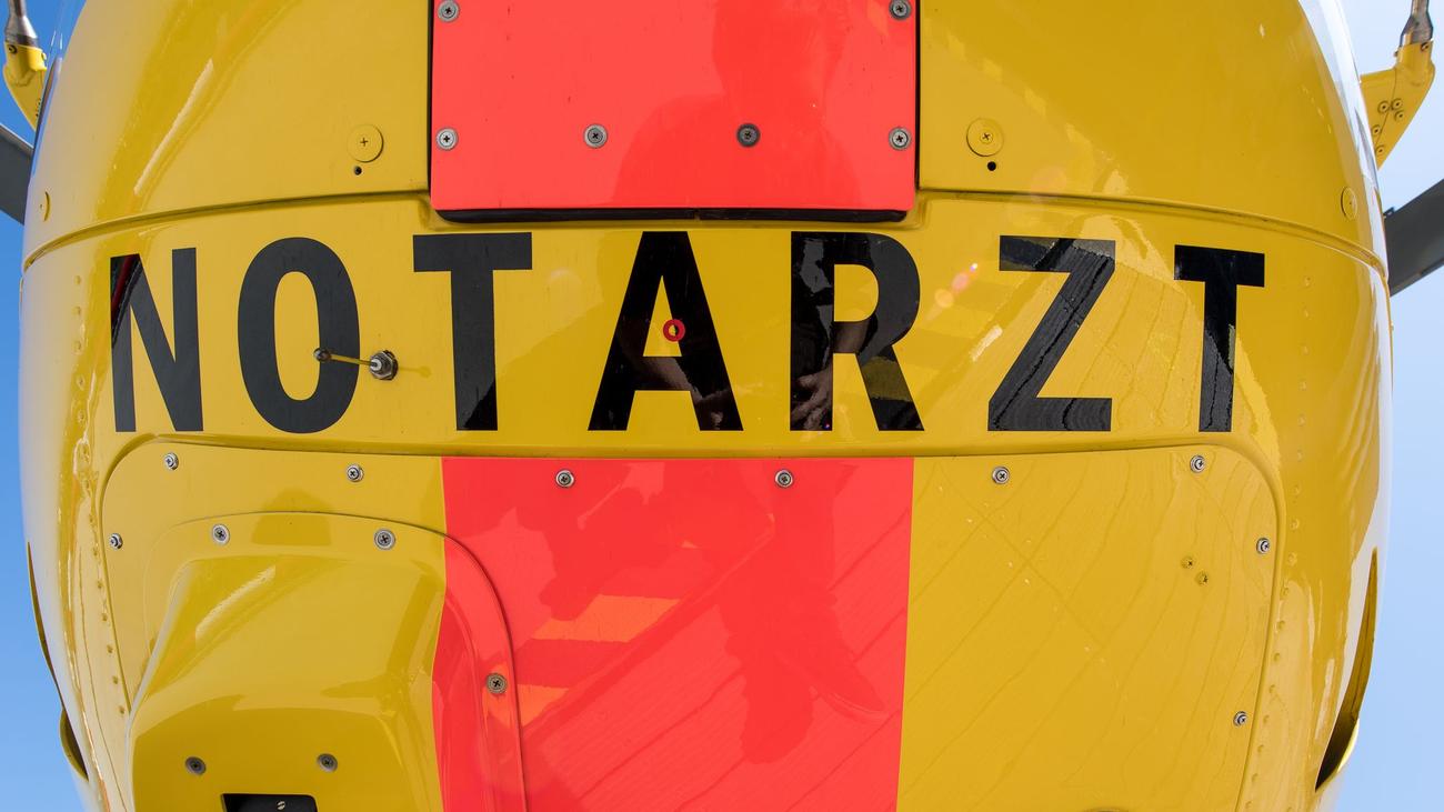 Drohne, Drohnenpilot, Rettungseinsatz, Behinderung, Altenkirchen, Polizei, Ermittlungen, Strafverfahren, Luftverkehr, ADAC-Luftrettung, Bundesstraße, Unfall, Motorradfahrerin, Rettungshubschrauber, Gieleroth, Michelbach, Videografie, Strafen, Verletzte, Verzögerung, Rettungswagen
