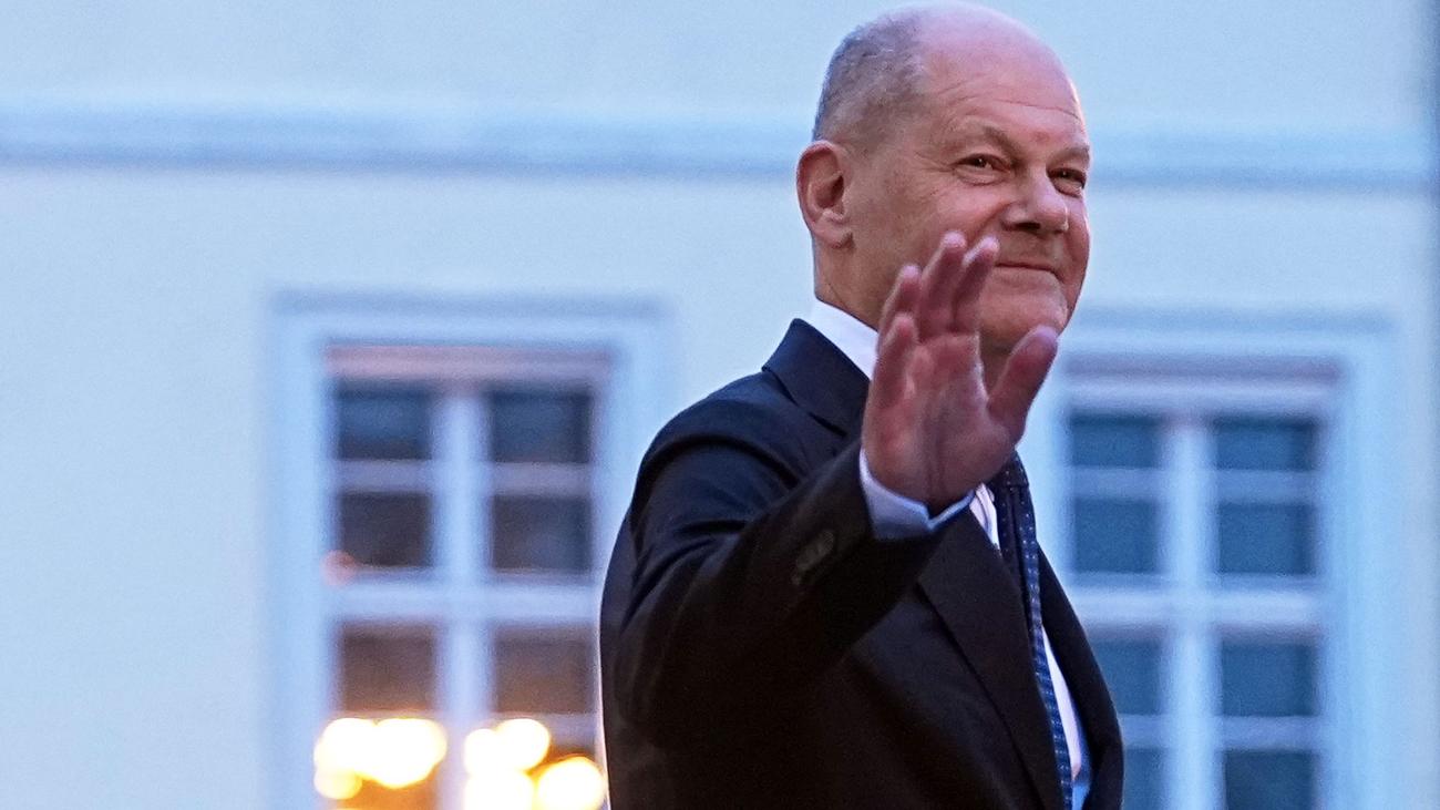 Olaf Scholz, AfD, Germany, Bundeskanzler, right-wing extremism, Verfassungsschutz, ban, political parties, Bundesverfassungsgericht, Kirchentag, Hannover, SPD, political analysis, German politics
