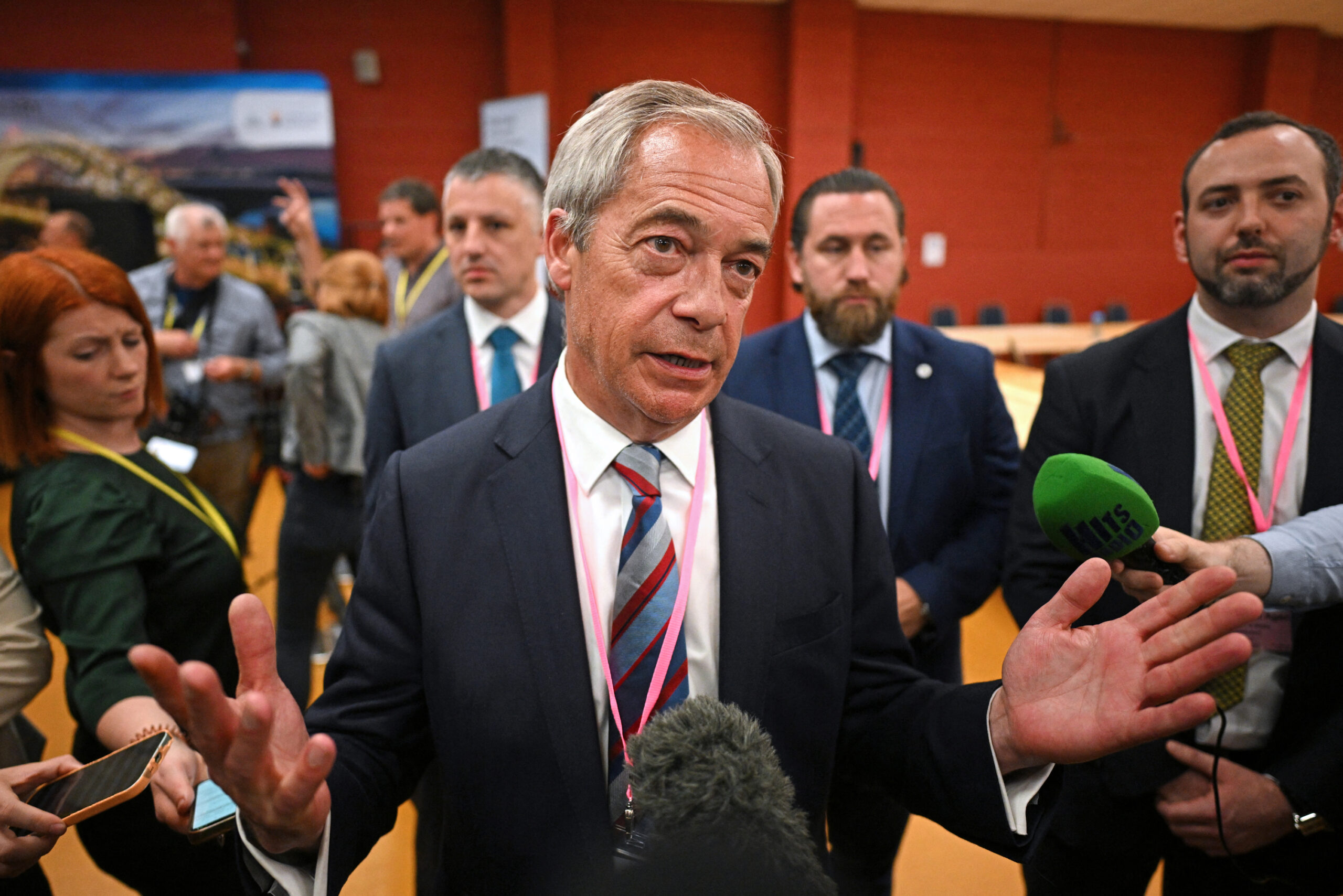 Reform UK, Nigel Farage, Keir Starmer, UK politics, British election, Runcorn and Helsby, Sarah Pochin, Karen Shore, Labour Party, Conservative Party, local elections, immigration, Brexit, Kemi Badenoch, UK economy, British Parliament, political fragmentation, by-election
