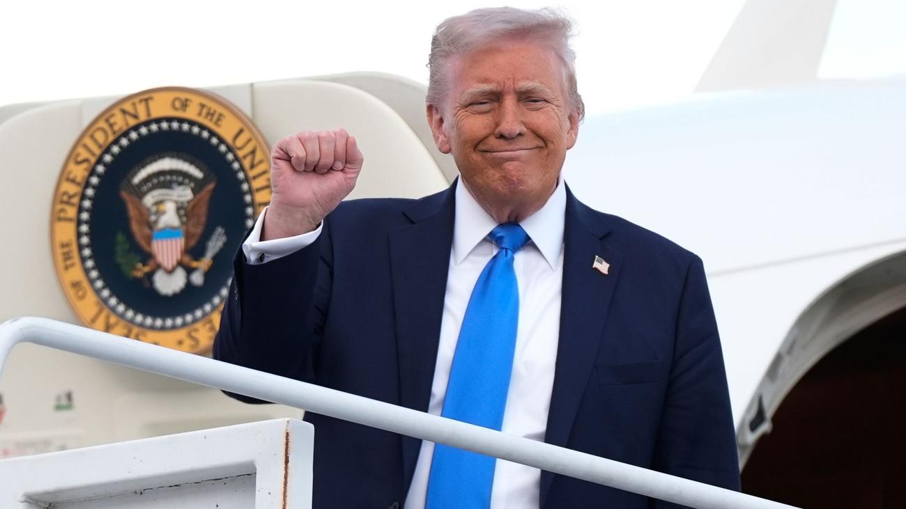US budget, Trump budget, 2026 budget proposal, defense spending, homeland security, budget cuts, environmental funding, foreign aid, education cuts, renewable energy, carbon removal, LGBT activism, border security, China, Indo-Pacific, Chuck Schumer, Democratic response
