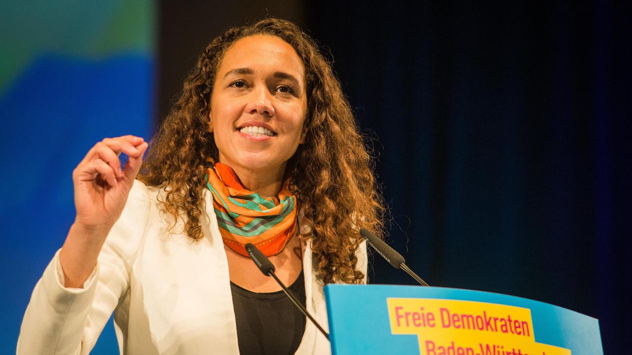 FDP, Nicole Büttner, Christian Dürr, Generalsekretärin, Bundesparteitag, Parteivorsitzender, Running Mate, Künstliche Intelligenz, Präsidium, Berufspolitiker, New Faces
