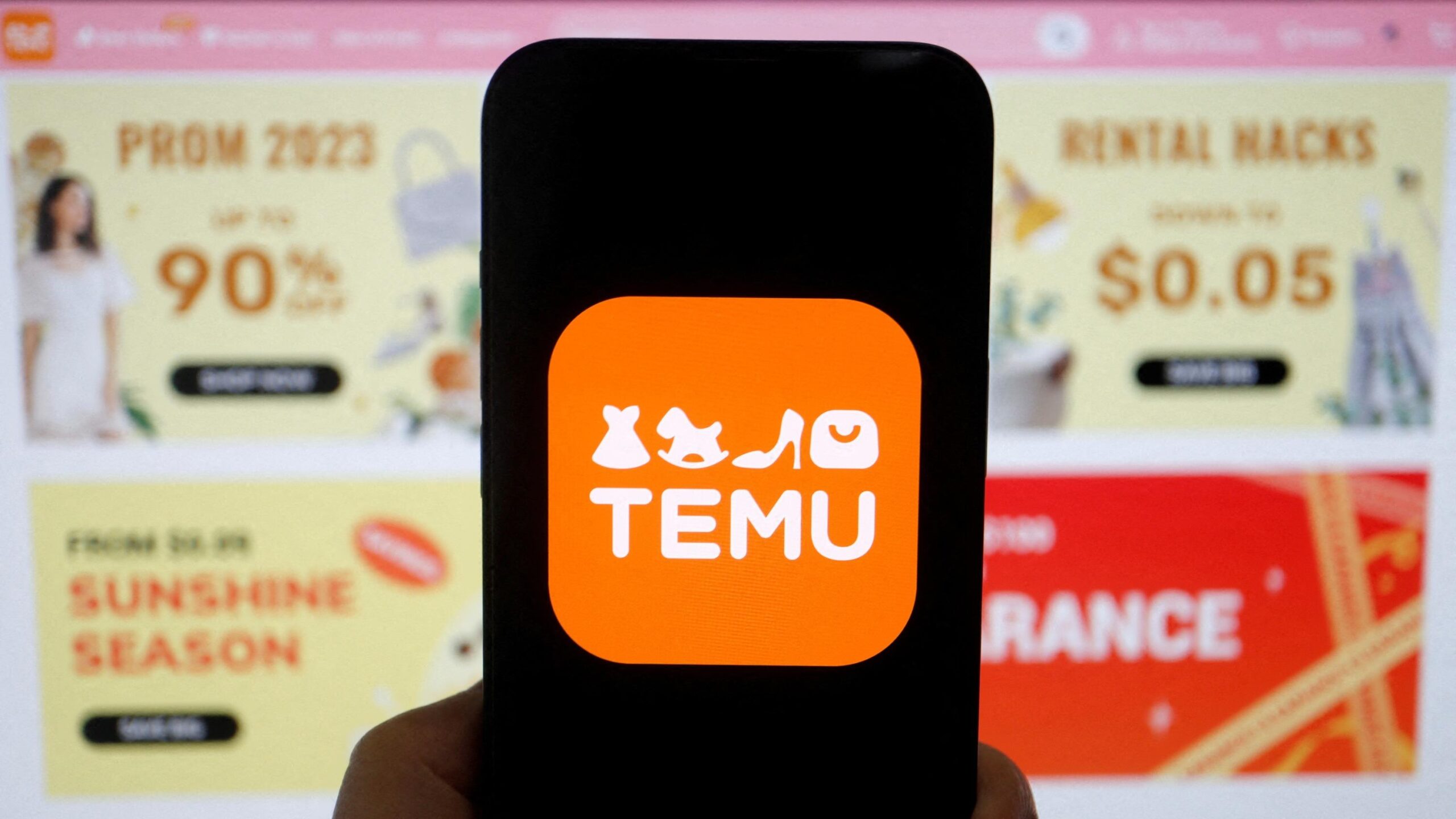 Temu, China, United States, de minimis exemption, tariffs, trade, e-commerce, online shopping, small packages, taxes, Shein, Europe, Brussels, Chinese products, Donald Trump, supply chain, local sourcing, app, prices.
