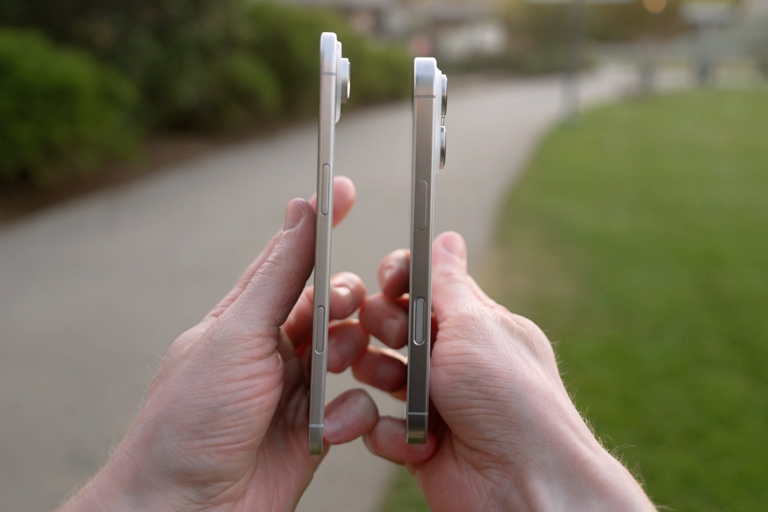 smartphones, skinny phones, iPhone 17 Air, Samsung Galaxy S25 Edge, phone technology, mobile phone reviews, phone industry trends, foldable phones, phone design, phone battery life, phone cameras, Apple, Samsung, phone prices, mobile technology, phone features, phone rumors, tech news, bendgate, phone thickness, mobile gaming, USB-C port, Evan Blass, Mark Gurman, Ming-Chi Kuo, Unbox Therapy, Sam Kohl, Apple Track, anti-glare display, Oppo, Xiaomi, fast charging, phone comparisons, phone addiction, smartphone market, consumerism, tariffs, iPhone 17 Pro
