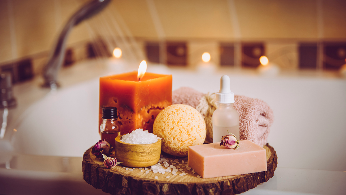 Mother's Day gifts, spa gifts, relaxation gifts, self-care gifts, gift ideas for mom, Mother's Day gift guide, spa gift sets, at-home spa, beauty gifts, massage gun, scented candles, weighted blanket, towel warmer, body care, bath products, unique gifts for mom
