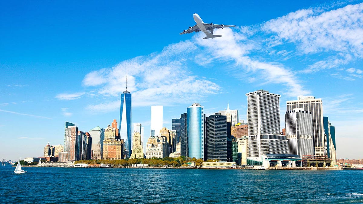 New York City exodus, NYC population decline, New York City residents leaving, migration from New York City, New York City to Florida, New York City to Texas, New York City taxes, cost of living in New York City, quality of life in New York City, New York City budget, New York City migrants, Citizens Budget Commission, Andrew Rein, New York City competitiveness, Florida population, Florida taxes
