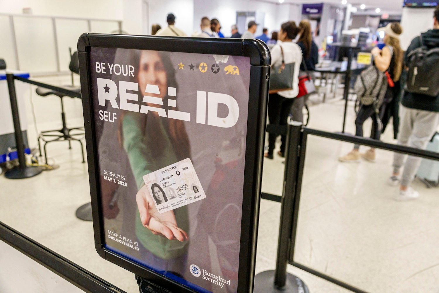 Real ID, TSA, driver's license, domestic flight, identification, travel, airport security, passport, acceptable IDs, Real ID deadline, Real ID requirements, DMV, air travel, ID verification

