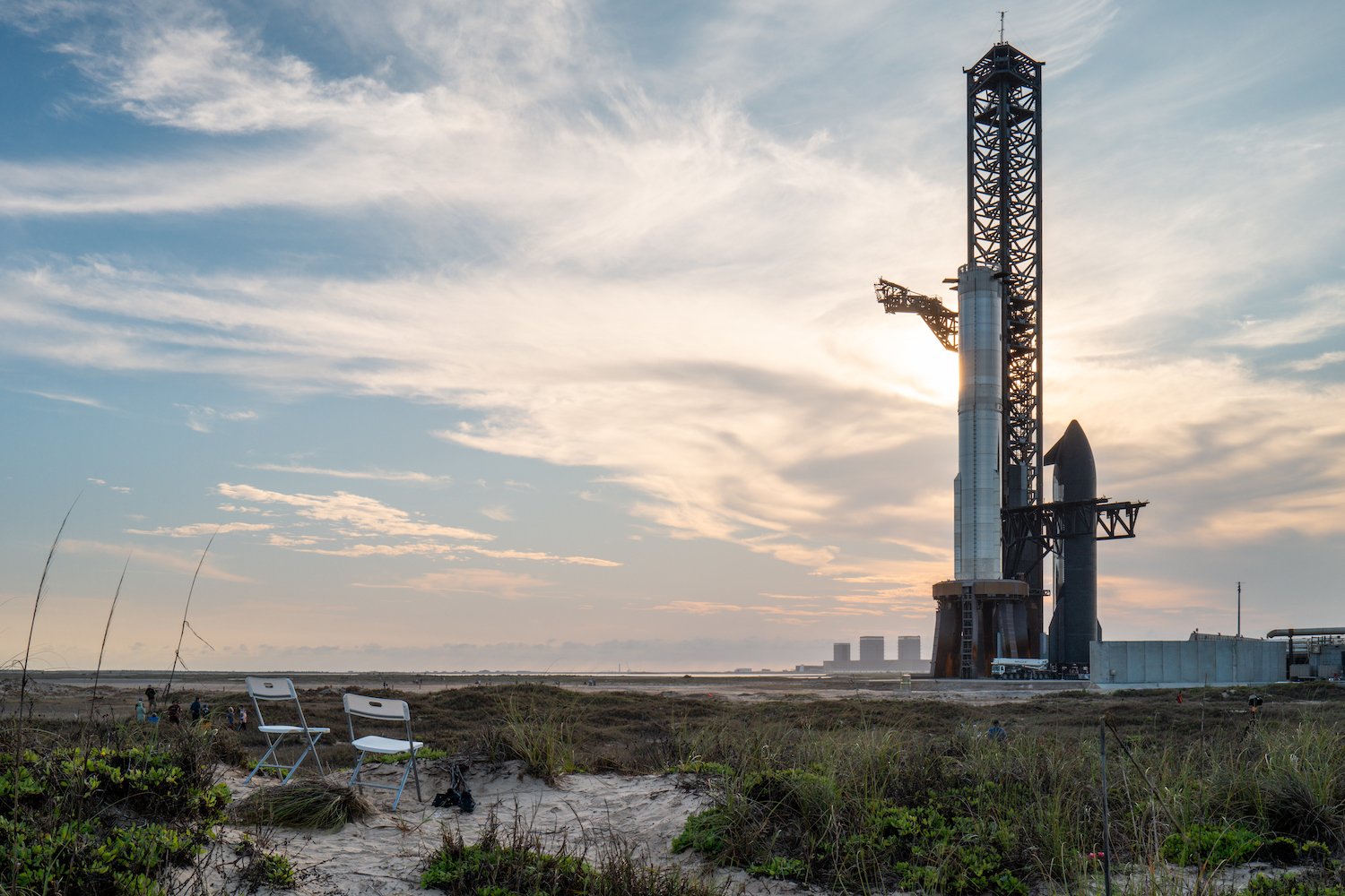 SpaceX, Elon Musk, company town, Starbase, Texas, Wall Street Journal, labor rights, corporate slums, infrastructure, amenities, civic functions, Snailbrook, Freedom Cities, libertarian enclaves, capitalism
