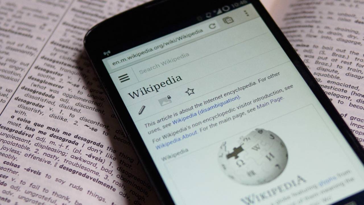 Wikipedia, generative AI, artificial intelligence, volunteer editors, Wikimedia Foundation, content creation, AI bots, structured Wikipedia content, data set, information overload, editorial processes, content translations, vandalism detection, open access data, AI assistance, future of Wikipedia
