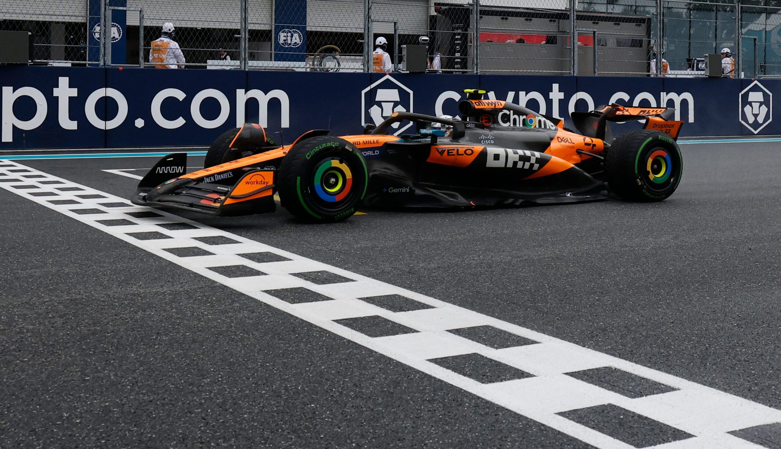 Miami Grand Prix, Formula One, F1, Lando Norris, McLaren, Oscar Piastri, Lewis Hamilton, rain, sprint race, South Florida, Fernando Alonso, Liam Lawson, Kimi Antonelli, Max Verstappen, Charles Leclerc, Hard Rock Stadium, auto racing, motorsport, racing
