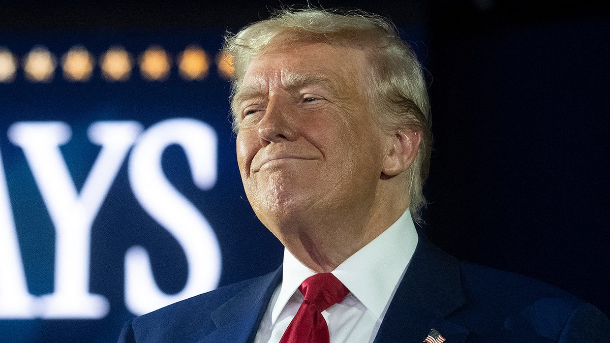 Kentucky Derby, Donald Trump, horse racing, Churchill Downs, American institution, sports, Journalism, 151st Kentucky Derby, Golden Age, American Dream, Fox News
