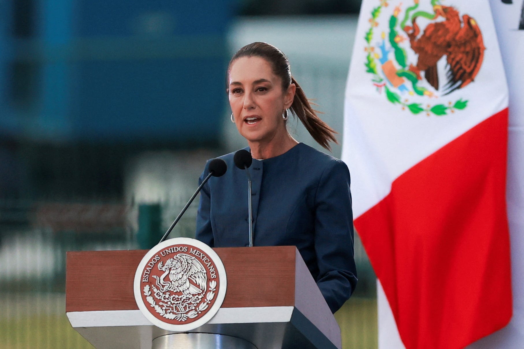 Mexican President, Claudia Sheinbaum, Donald Trump, U.S. troops, Mexico, drug trafficking, sovereignty, military involvement, drug cartels, border security, U.S. Army, territorial integrity, U.S. National Security Council, Sinaloa Cartel, global terrorist organizations, U.S. military action, fentanyl, weapons trafficking, U.S.-Mexico relations, national sovereignty.

