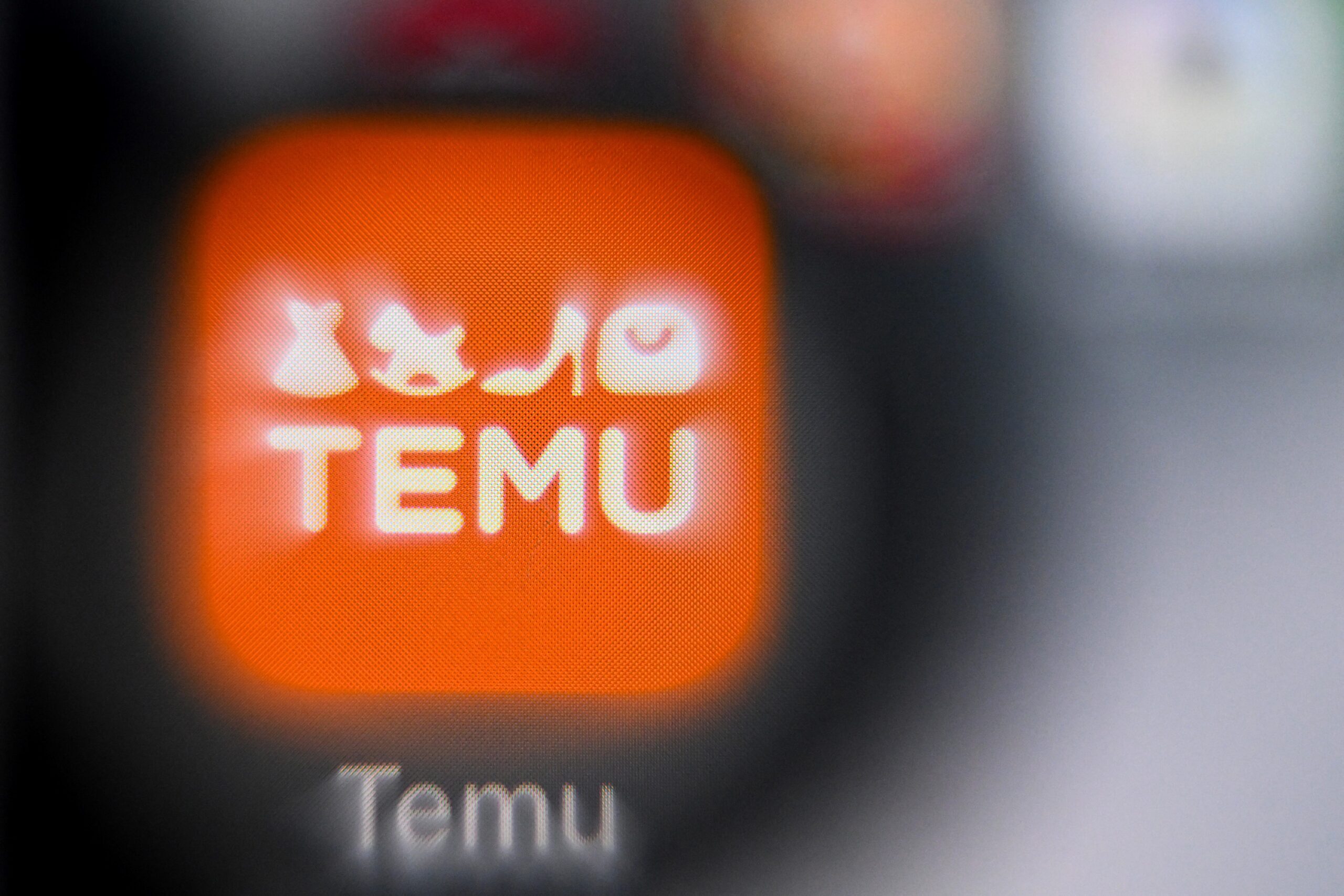 Temu, e-commerce, China, U.S., tariffs, de minimis, loophole, imports, shipping, warehouses, local sellers, fulfillment, product prices, custom fees, import charges, online marketplace, Shein
