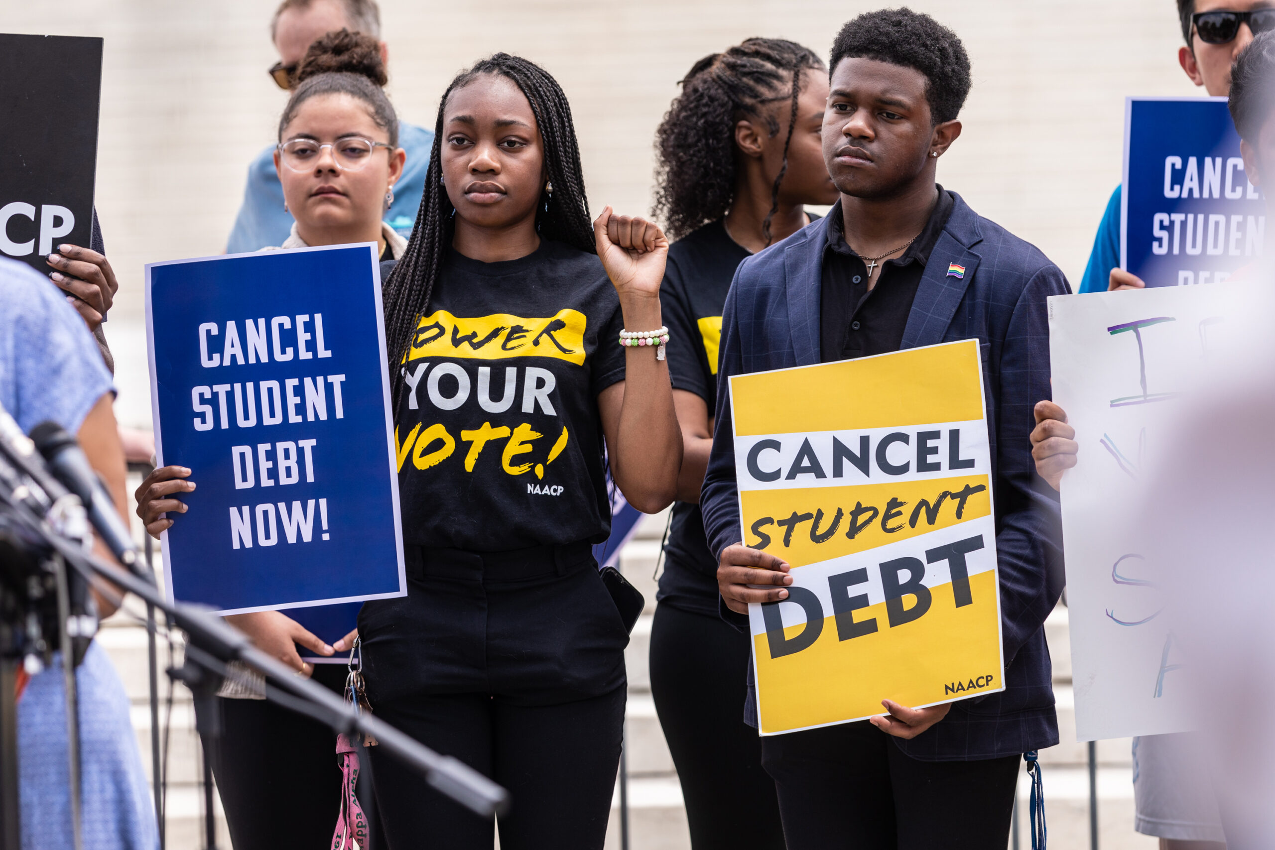 Trump administration, student loans, debt collection, loan default, wage garnishment, student debt, Education Department, TransUnion, economic impact, tariffs, GDP growth, Unexplainable podcast, Vox, political news, financial consequences, borrowers, repayment, credit scores, Joe Biden, Supreme Court, pandemic economy
