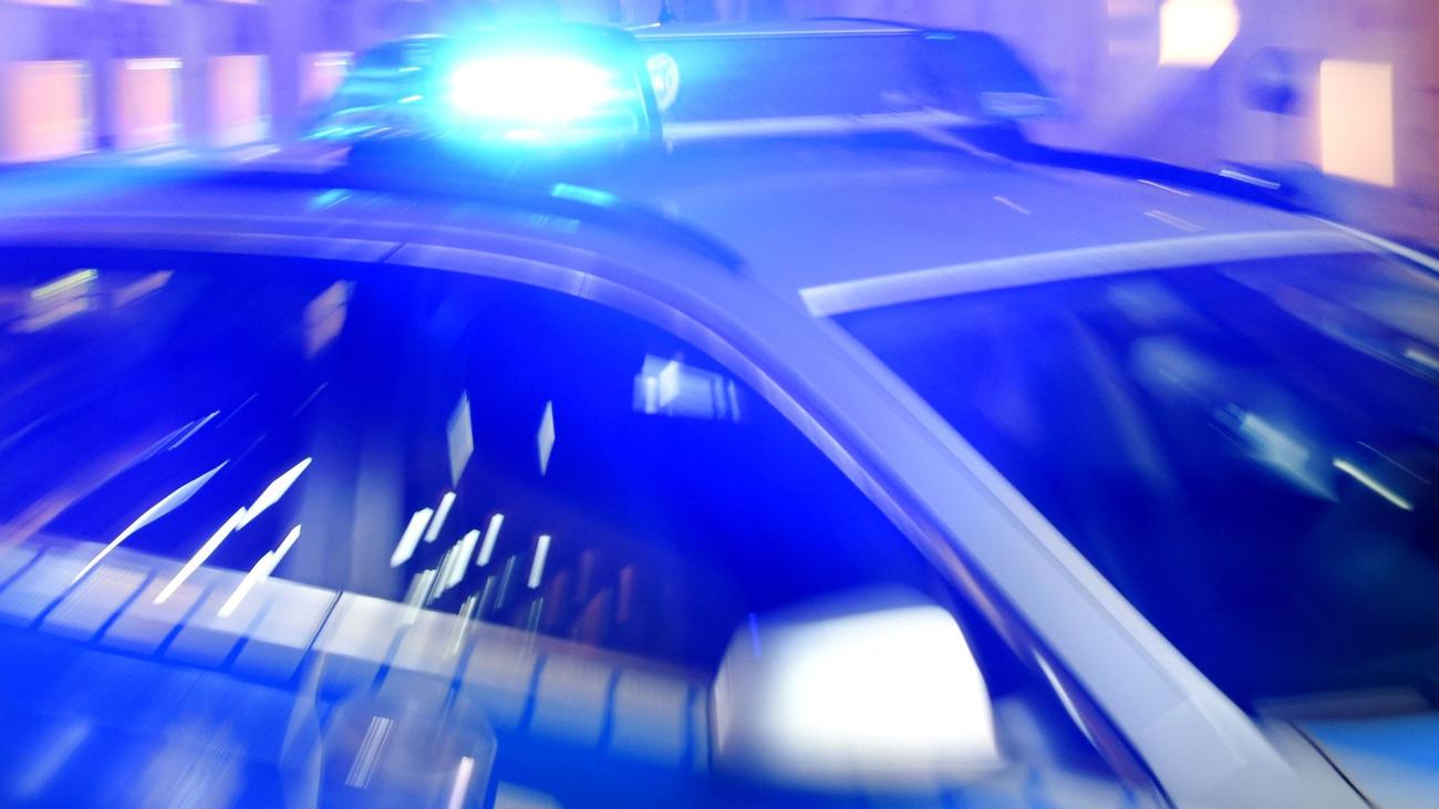 Hamburg, Schanzenviertel, kiosk, robbery, armed robbery, police, manhunt, helicopter, crime, news
