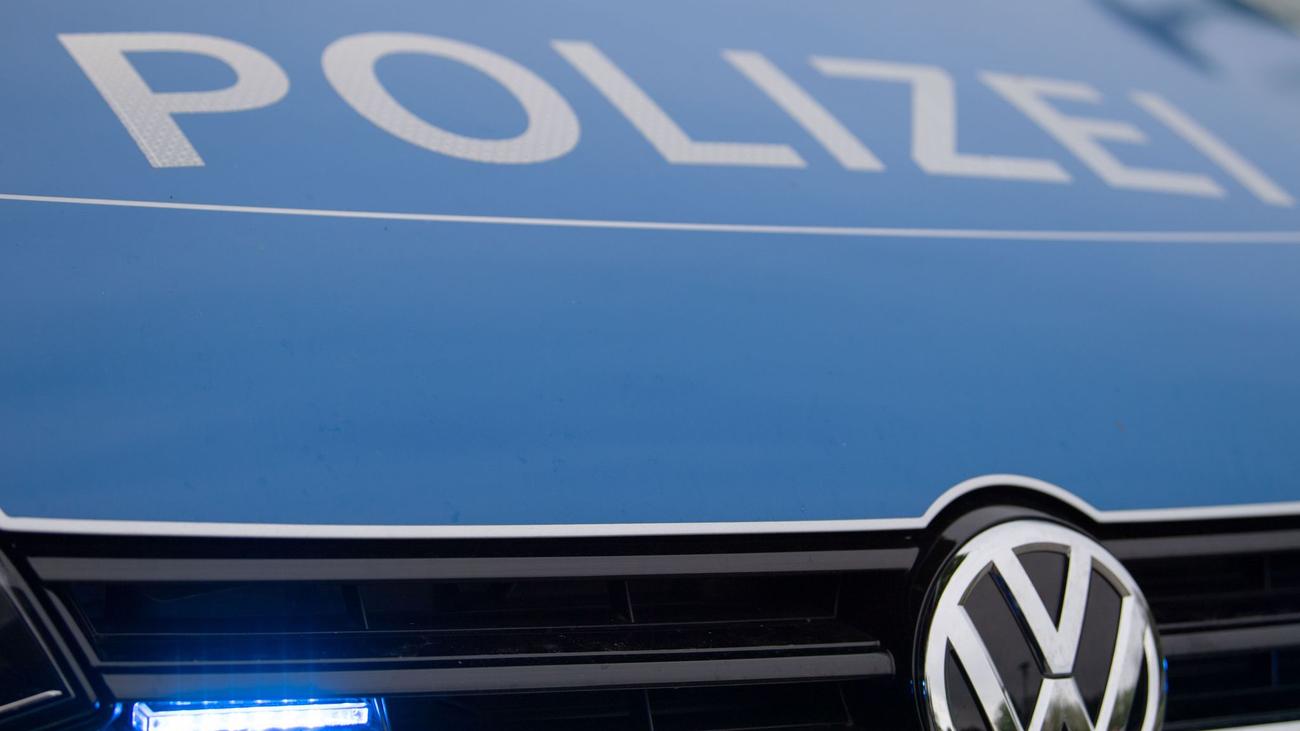 Vermisste Mutter, Leer, sieben Monate altes Baby, Verschwinden, Polizei, Fahndung, Gesundheitsgefährdung, Nordenham, Wilhelmshaven, Bahn, dunkelblonde Haare, Rotstich, Zahnspange, 18 Jahre alt, Ostfriesland
