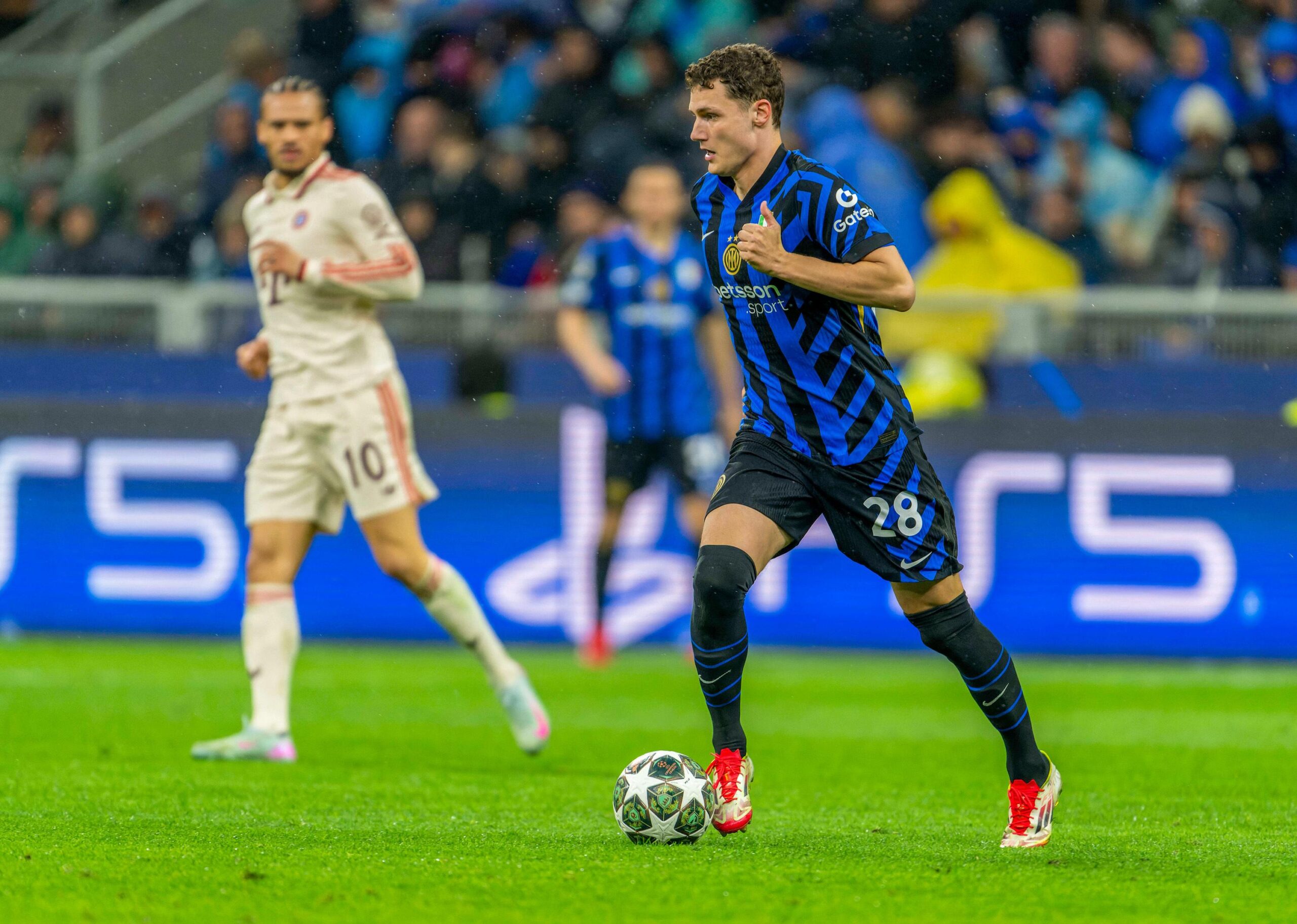 Benjamin Pavard, injury, Champions League, Inter Milan, FC Barcelona, semi-final, Yann Bisseck, Simone Inzaghi, Serie A, AS Roma, ankle injury, football
