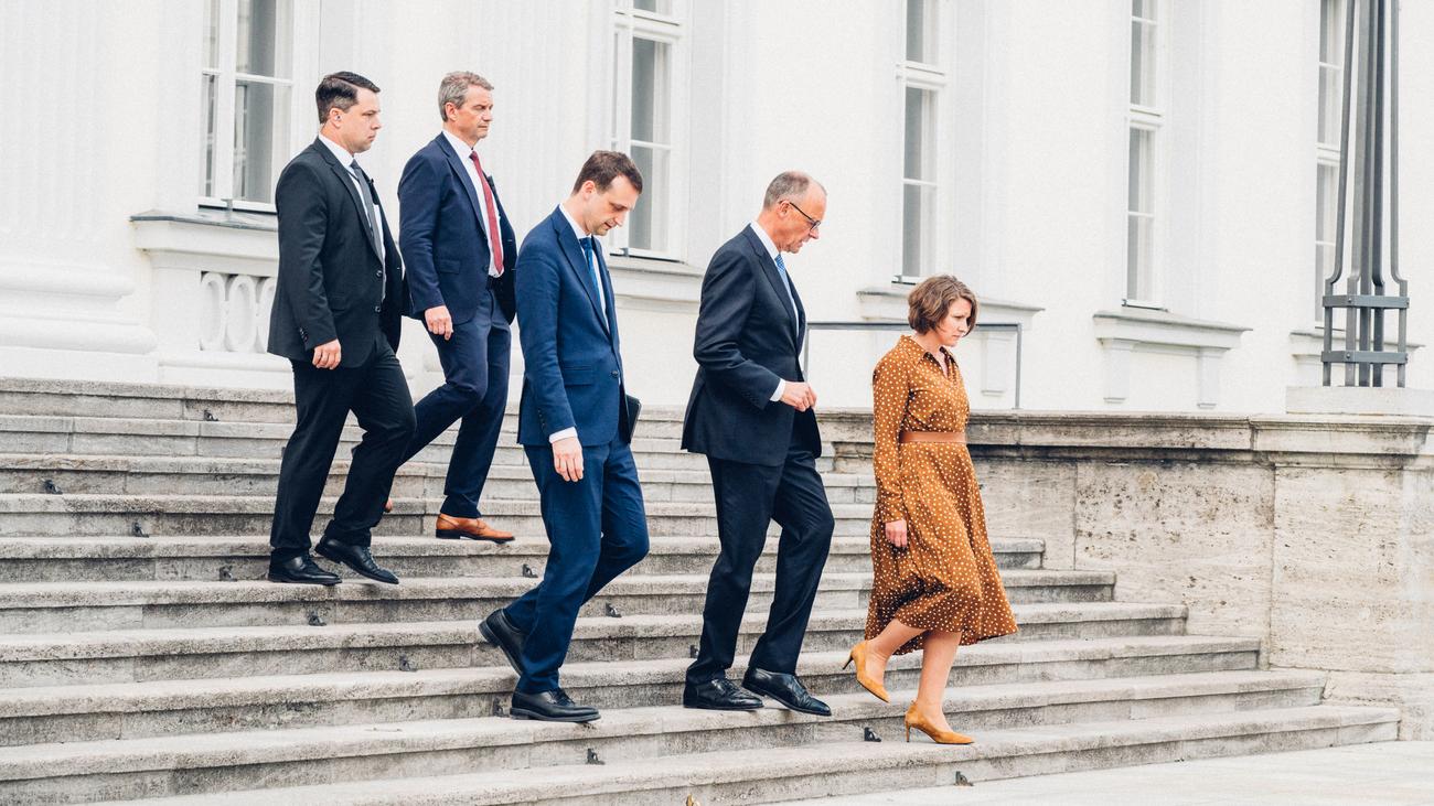 Friedrich Merz, Chancellor, German Bundestag, election, Olaf Scholz, political transition, Germany, German politics, Bundestag president, vote, acceptance speech
