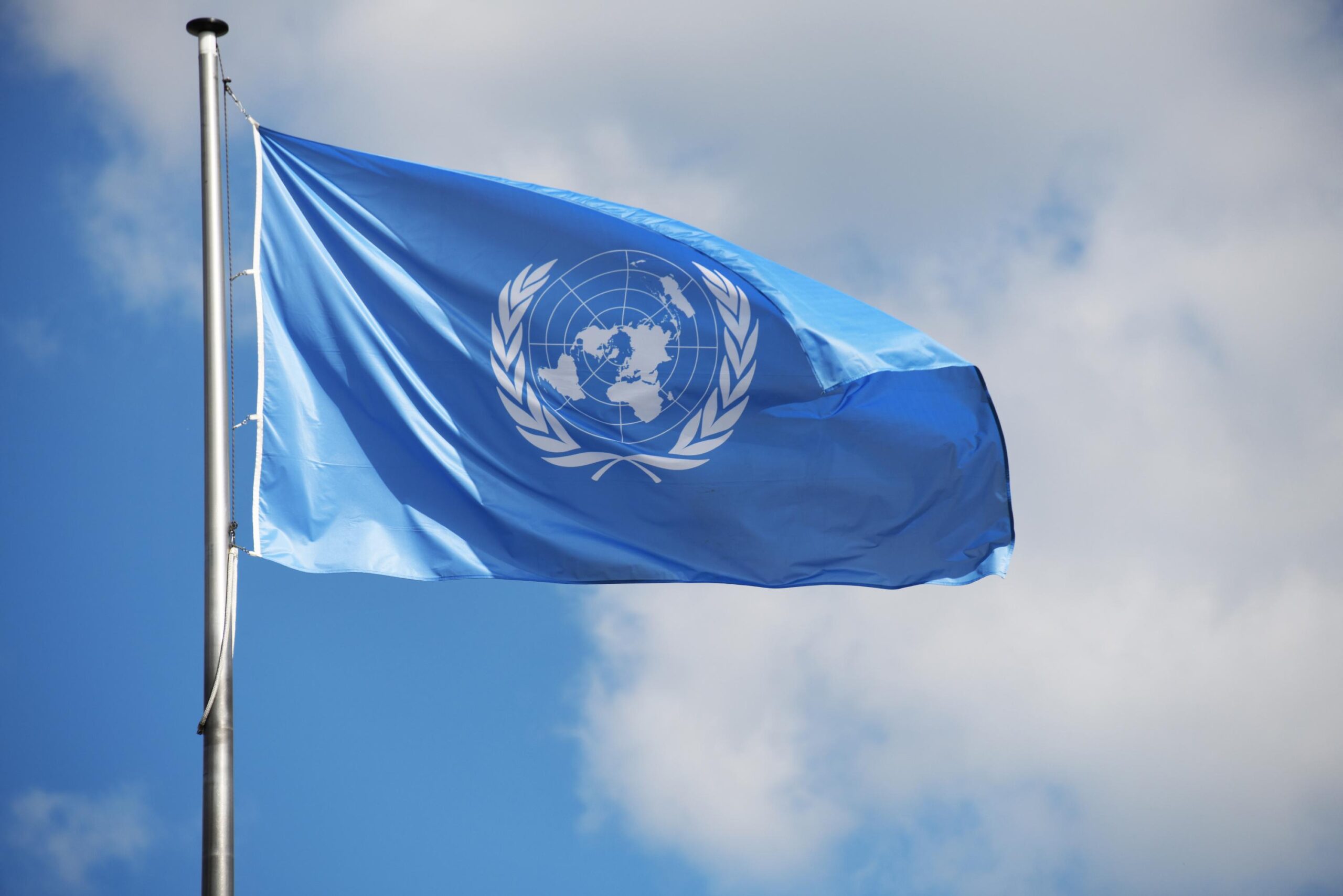 Burundi, Human Rights, UN, Fortune Gaetan Zongo, Parliament, Commission, Violations, Repression, Opposition, Civil Society, Media, Sixte Vigny Nimuraba, Gelase Daniel Ndabirabe, Pacifique Nininahazwe, Refugees, Political Crisis
