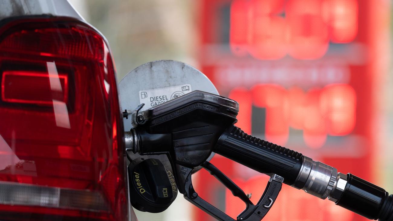 Inflation, Mecklenburg-Vorpommern, Consumer Prices, Energy Prices, Gas Prices, Electricity Prices, Heating Oil, Food Prices, Germany, Inflation Rate, Cost of Living
