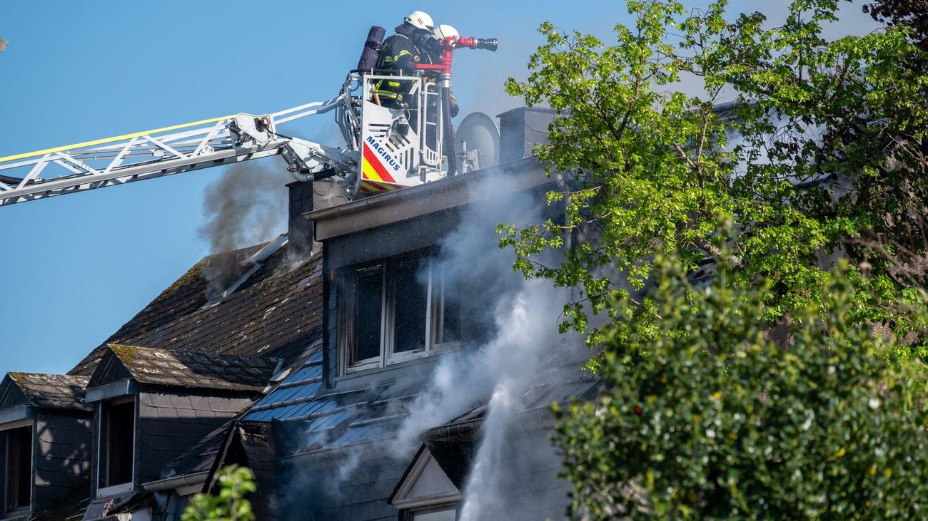 Trier, fire, house fire, Germany, news, emergency, police, fire department, school evacuation, kindergarten evacuation, residents, safety
