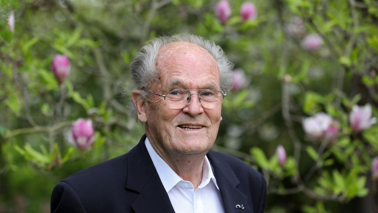 Horst Klinkmann, 90th birthday, medical patents, 1. FC Hansa Rostock, Akademie der Wissenschaften der DDR, Mecklenburg-Vorpommern, health economy, Wolfgang Blank, Festspiele Mecklenburg-Vorpommern, Ursula Haselböck, classical music festival, Rostock, Teterow
