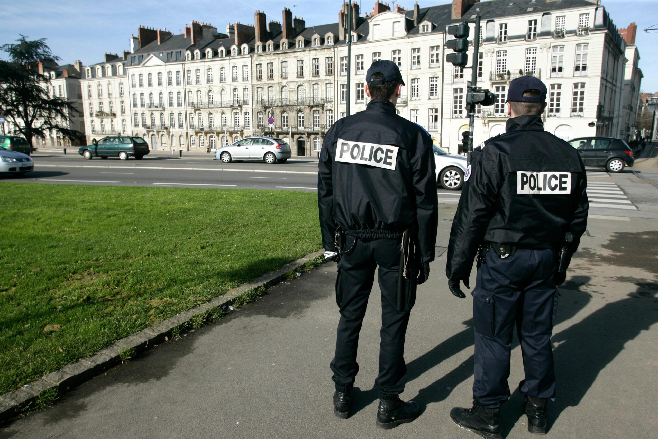 Neuvelle-lès-Cromary, Haute-Saône, death, deceased, mother, son, gas leak, suicide, autopsy, Vesoul, Besançon, L'Est Républicain, Arnaud Grécourt, gendarmerie, unconscious, body found, decomposition
