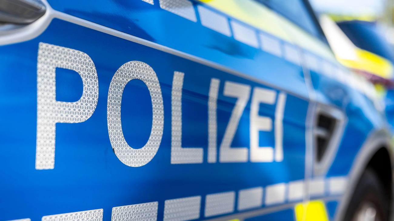 Herne, Witten, stabbing, scissors, crime, attempted murder, police investigation, domestic violence, Germany, North Rhine-Westphalia, serious injury, arrest, intensive care

