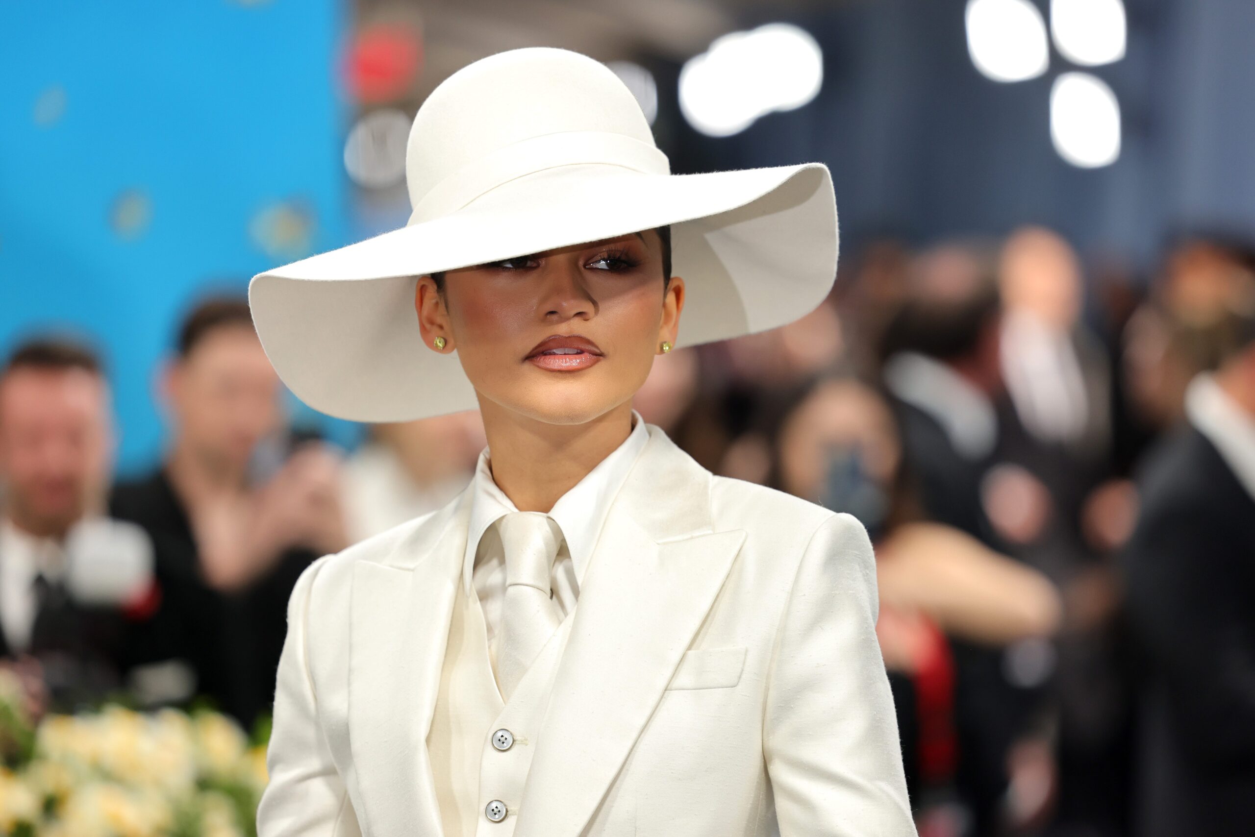 2025 Met Gala, Zendaya, Superfine: Tailoring Black Style, Met Gala beauty, 90s lip, Charlotte Tilbury, Ernesto Casillas, Super Nudes Contour System, Super Nudes Shapewear Lip Cheat Duo, Big Lip Plumpgasm, Nudegasm Diamonds, celebrity makeup, red carpet, fashion, makeup tutorial, Colman Domingo, Lewis Hamilton, A$AP Rocky, Pharrell Williams, Anna Wintour

