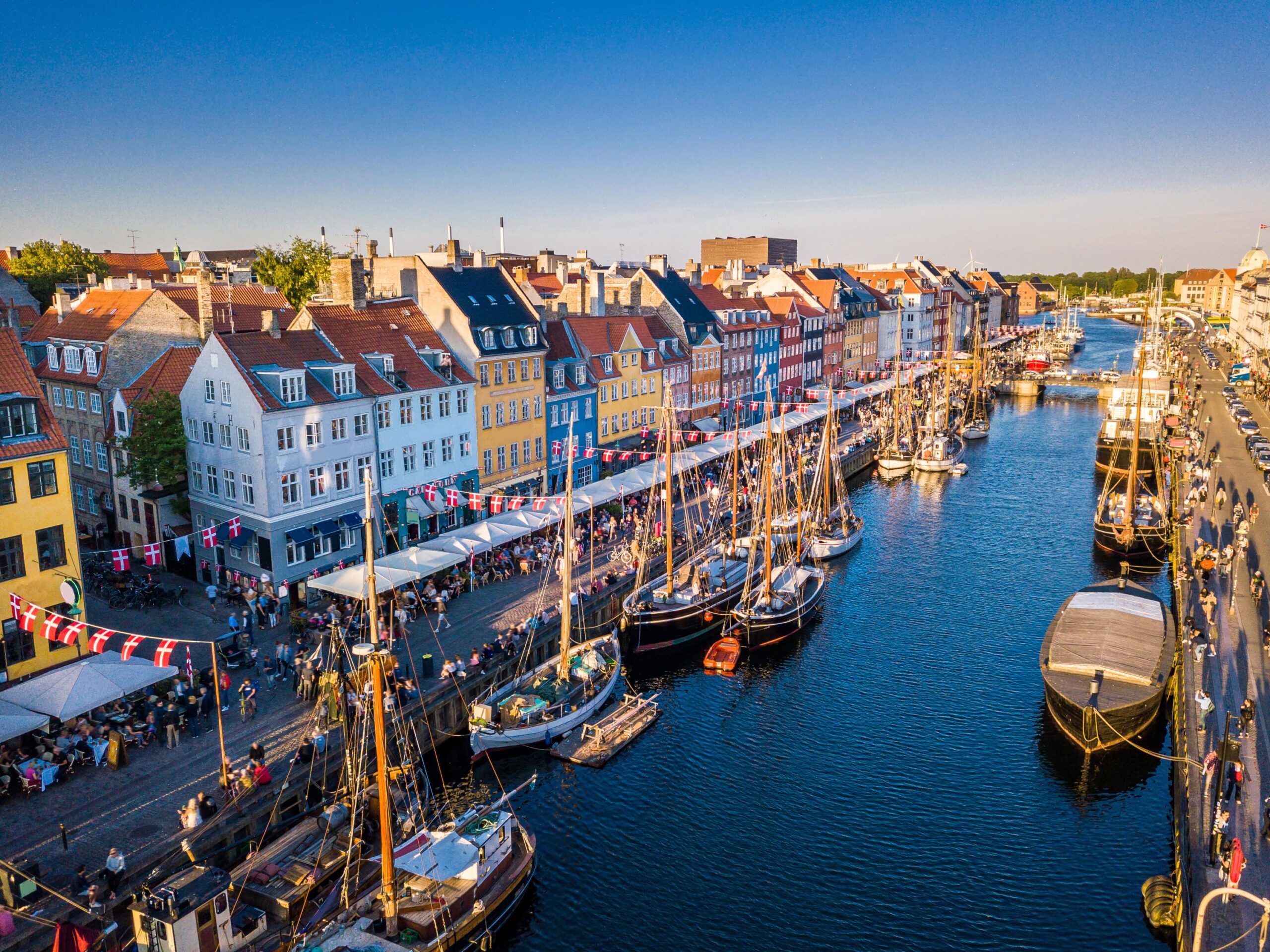Happy City Index, happiest cities, quality of life, urban development, well-being, Rotterdam, Munich, Taipei, Stockholm, Seoul, Aarhus, Singapore, Zurich, Copenhagen, travel, tourism, education, economy, environment, healthcare, governance, mobility
