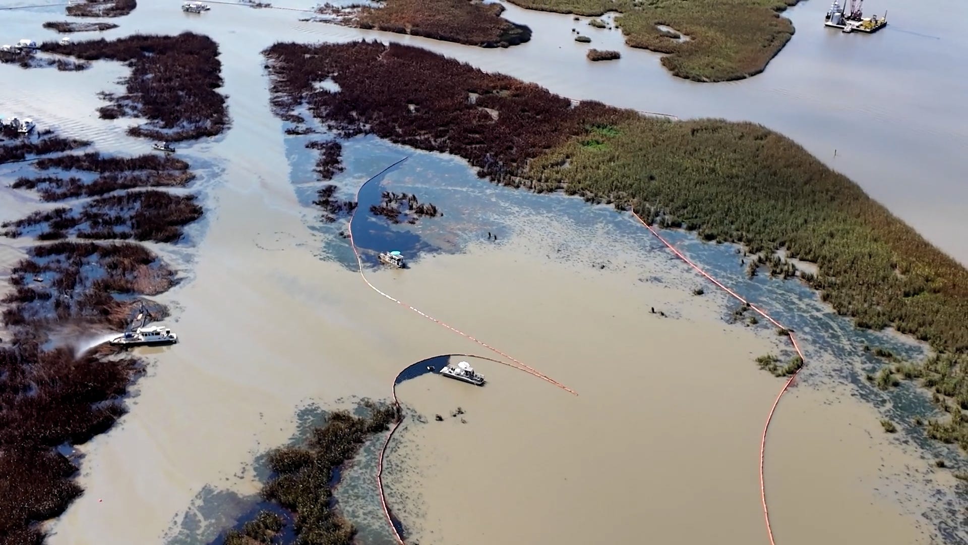 oil spill, Louisiana, marsh, Plaquemines Parish, Spectrum Opco, Coast Guard, World War II well, environmental disaster, oil leak, cleanup, Unified Command, LOSCO, NOAA, BSEE, USFWS, containment boom, absorbent boom, wildlife impact, oiled bird
