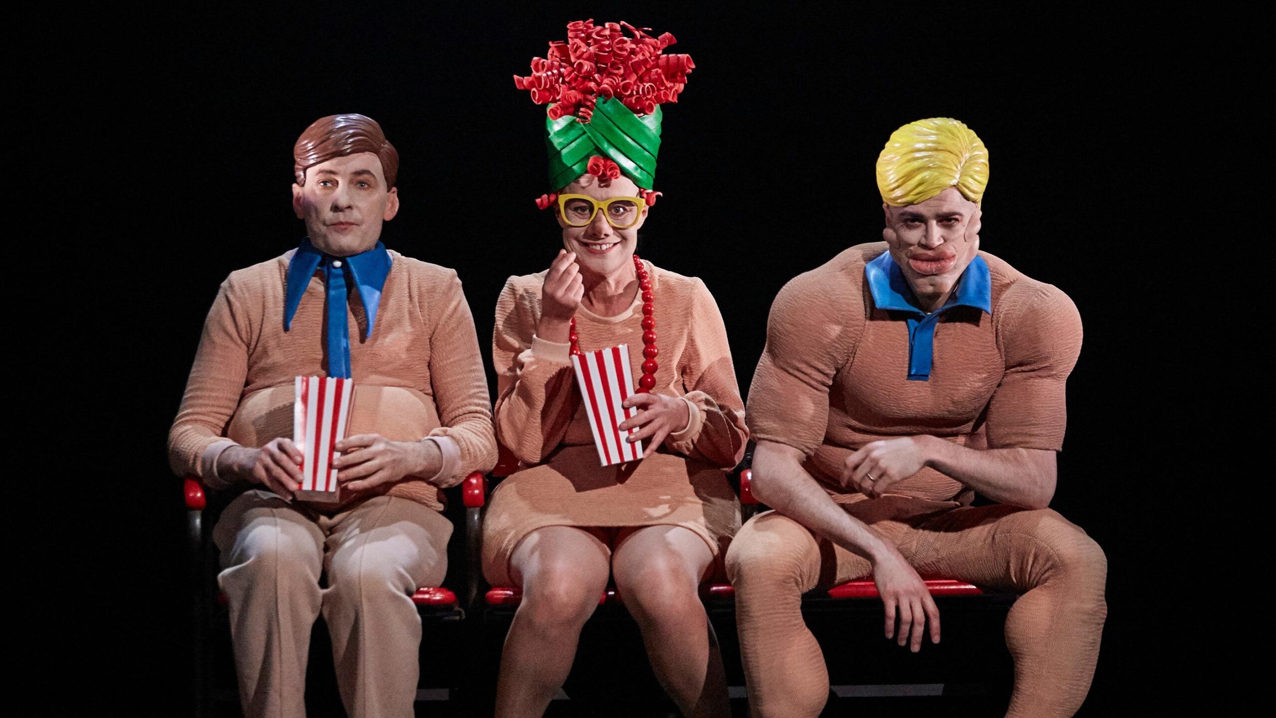 Hanokh Levin, Valérie Lesort, Que d'espoir! cabaret, satirical cabaret, Israeli author, Laurence Sendrowicz, Céline Milliat-Baumgartner, David Migeot, Hugo Bardin, Paloma Drag Race, Charly Voodoo Madame Arthur, Théâtre de l'Atelier, theater review, theater criticism, Paris theater, Rabelais, existentialist poetry, scatological humor, Playmobil costumes, Christian Hecq, 20000 lieues sous les mers, La Mouche, Le Voyage de Gulliver, Les Sœurs Hilton, Contes de Perrault, drag queen, cabaret review
