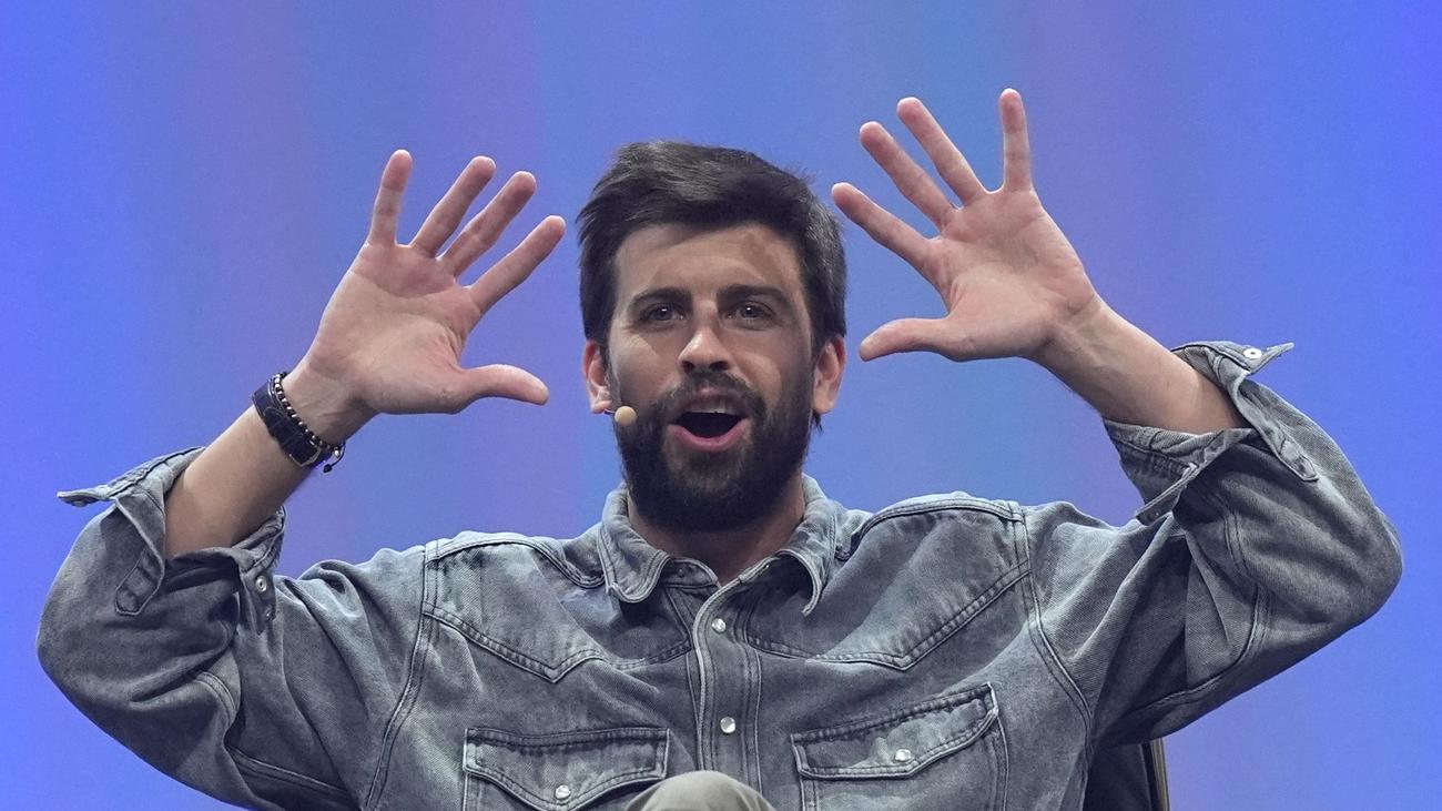Gerard Piqué, HSV, Hamburger SV, Bundesliga, promotion, soccer, football, second division, Ulm, OMR, Hamburg, German football, Spanish footballer, World Cup winner, support, Rückkehr

