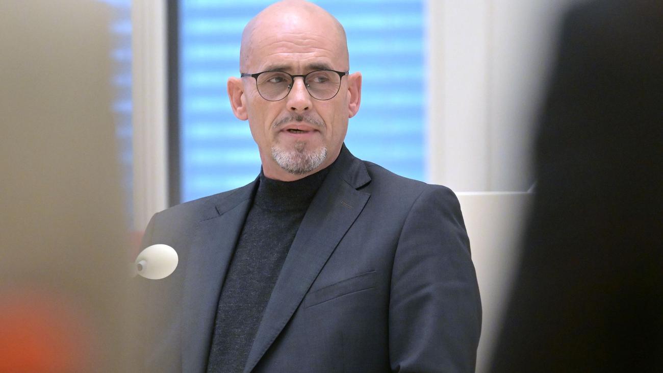 BSW, AfD, Brandenburg, Rechtsextremismus, Verfassungsschutz, Niels-Olaf Lüders, Dennis Hohloch, Einstufung, Gutachten, Bundesverfassungsgericht, Extremismus
