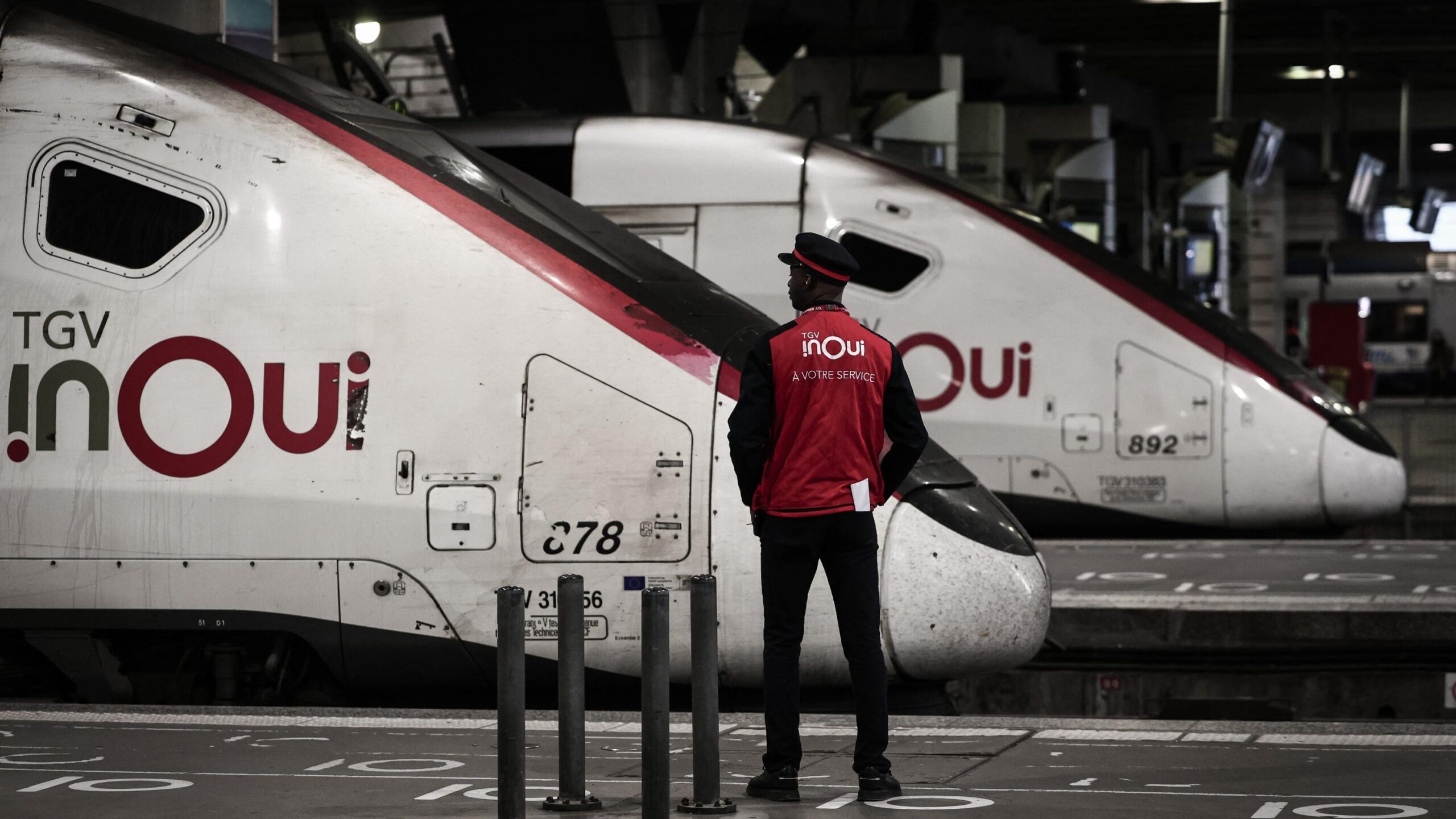 train strike, SNCF, train disruptions, regional trains, RER, Transilien, Ile-de-France, Normandy, South-West, Nouvelle Aquitaine, Occitanie, Grand Est, Provence-Alpes-Côte d'Azur, Pays de la Loire, train schedule, travel, commuting, May 8th bridge, TGV, Ouigo, train delays, train cancellations
