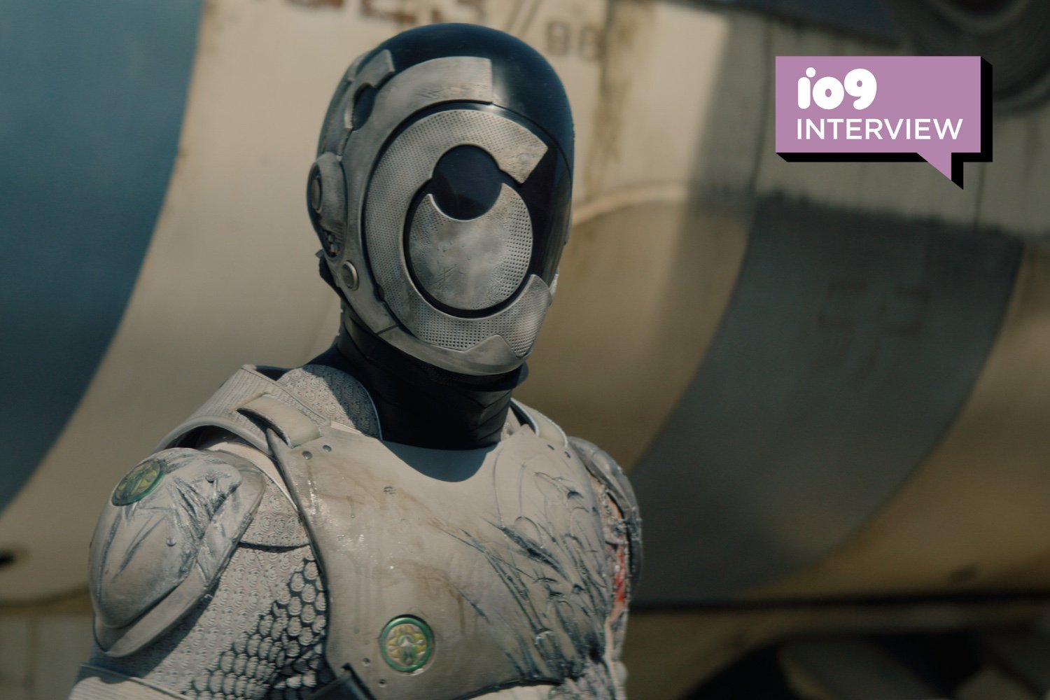 Murderbot, Apple TV+, science fiction, Martha Wells, Murderbot Diaries, Alexander Skarsgård, Chris Weitz, Paul Weitz, AGI, artificial intelligence, neuroatypicality, dystopia, post-dystopian, SecUnit, Security Unit, book adaptation, sci-fi, social anxiety, personhood, individuality, television review, TV series, streaming, io9
