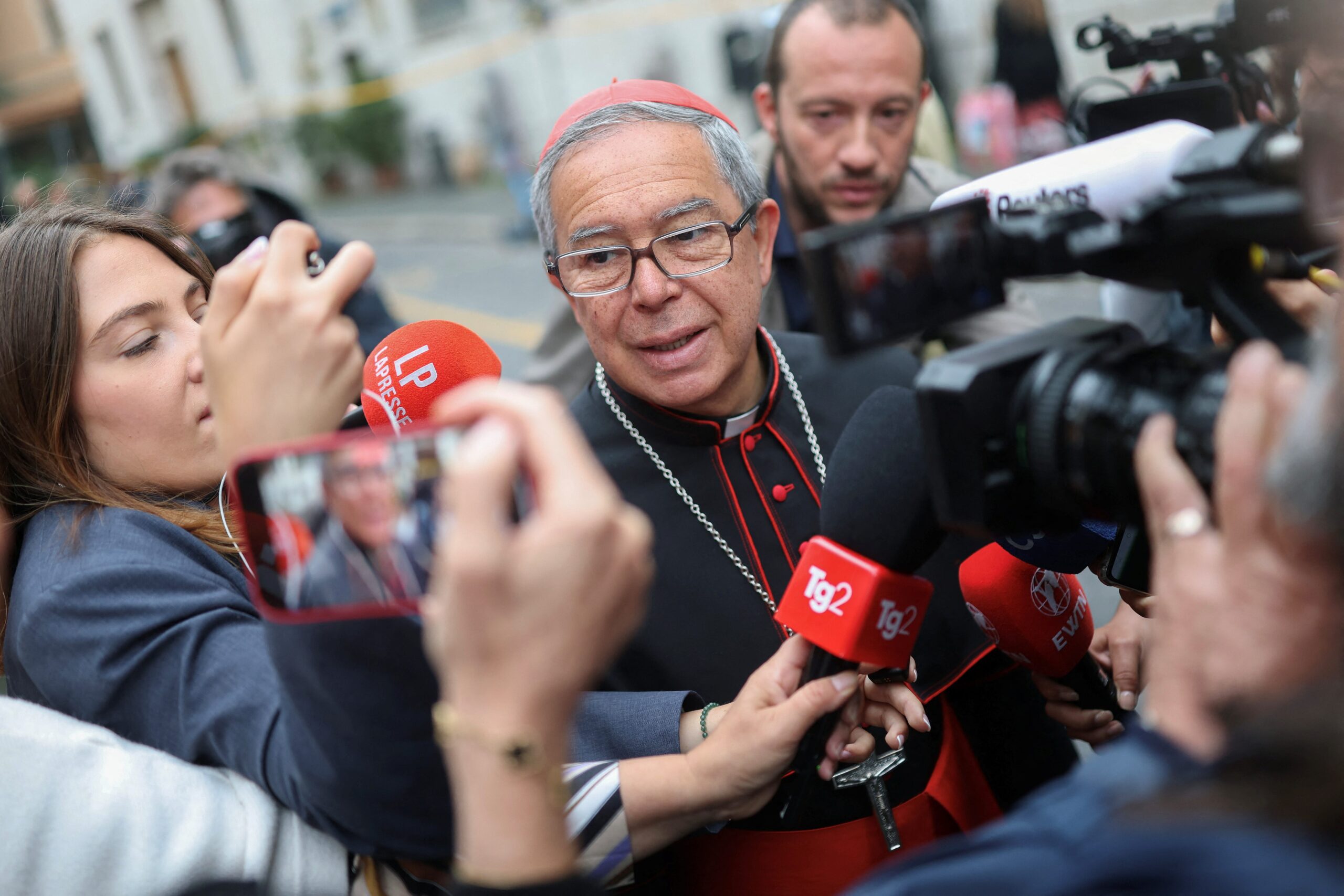 Papal conclave, Pope election, College of Cardinals, Sistine Chapel, Vatican, Pope Francis, Vatican News, Radio Vaticana, USA TODAY, CBS News, ABC News, Fox News, livestream, news coverage, cardinals, new pope, Norah O'Donnell, Tony Dokoupil, Rome, St. Peters Square, May 7
