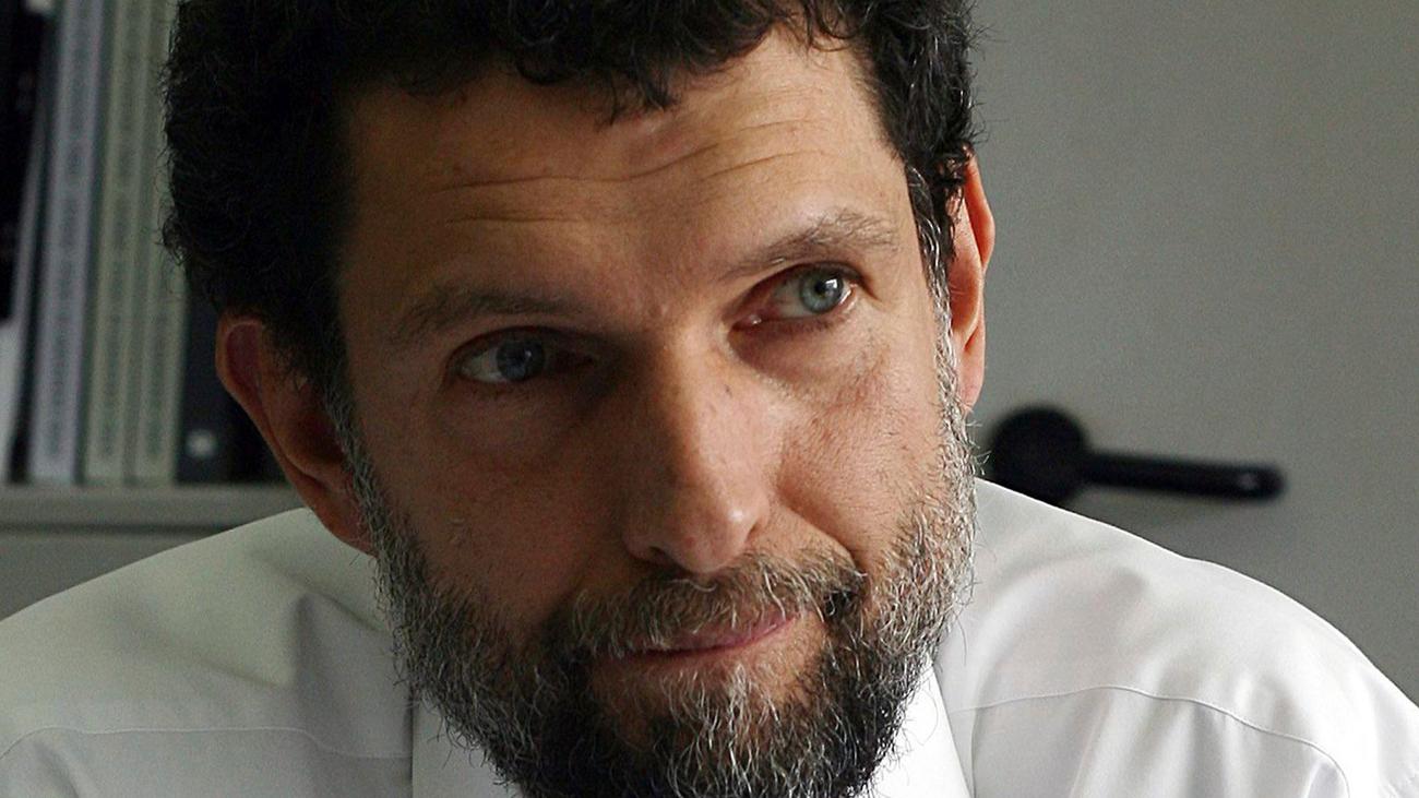Goethe-Medaille, Osman Kavala, Li Yuan, David Van Reybrouck, Goethe-Institut, Kulturförderung, Friedensarbeit, Sprachwissenschaft, Literatur, Weimar, Auszeichnung, Menschenrechte, Anadolu Kültür, Gezi-Proteste, Oral History, Revolusi, Johann Wolfgang von Goethe, kulturelle Verständigung, Demokratie, Türkei, China, Belgien
