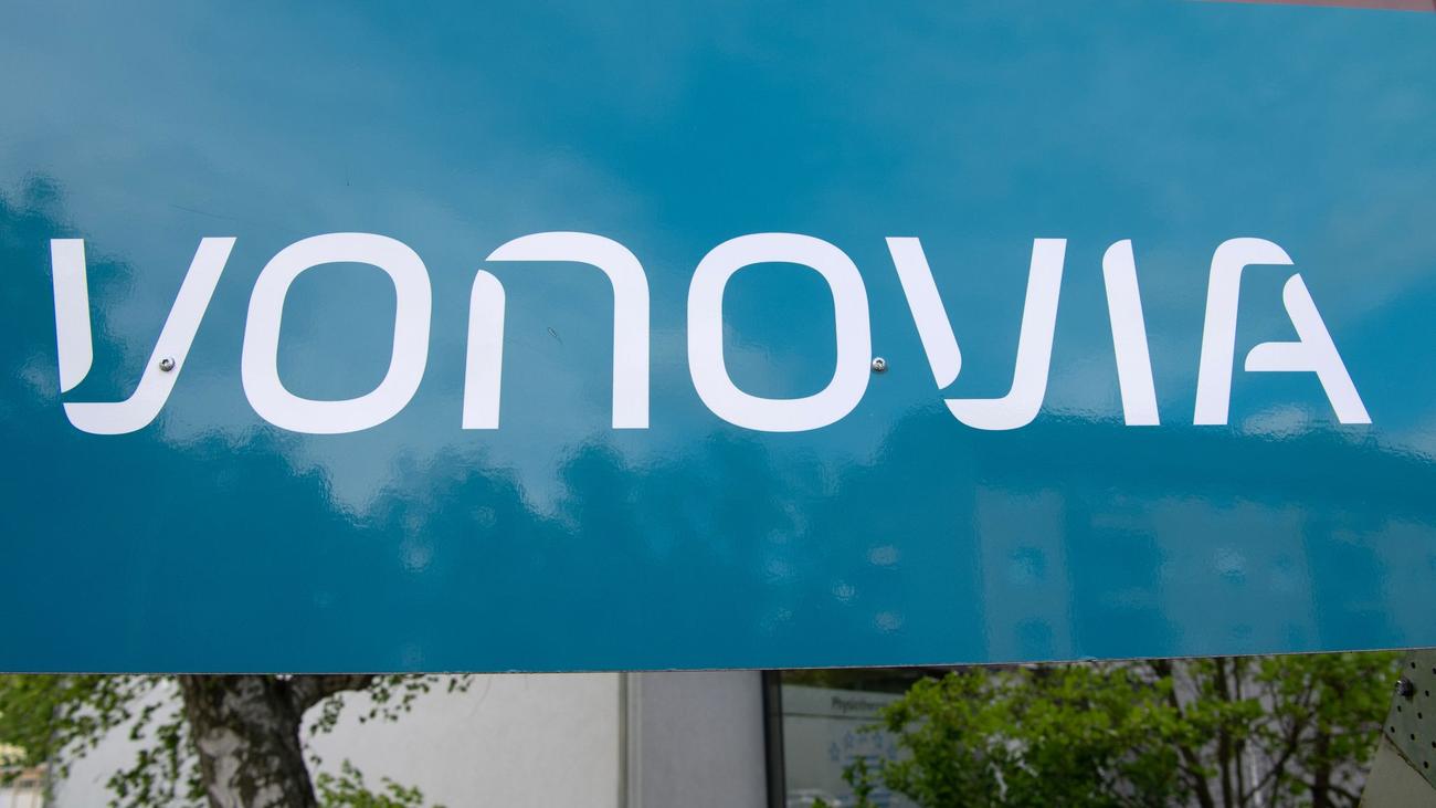 Vonovia, real estate, housing, Luka Mucic, Rolf Buch, CEO, appointment, finance, rental, apartments, Germany, business, profit, financial results, Aufsichtsrat, Vorstandsvorsitzender, DAX, Jahresziele, Miete, Wohnraum, Ballungsgebiete
