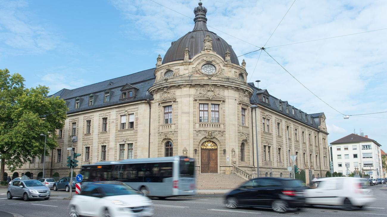 Betrug, Rechnungsbetrug, Briefkastendiebstahl, Landau, Landgericht Landau, Urteil, Bewährungsstrafe, Haftstrafe, Geldstrafe, Raub, Schaden, Diebstahl, Pfalz, Rheinland-Pfalz
