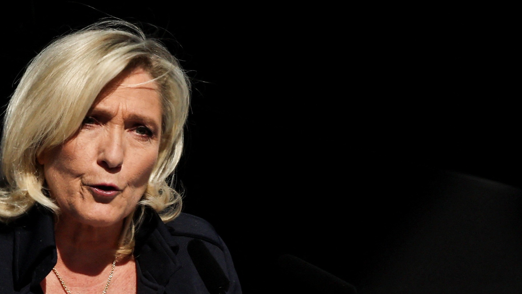 Marine Le Pen, Emmanuel Macron, Ahmad al-Chareh, Syria, Syrian President, France, Élysée, UDR, Éric Ciotti, Bashar al-Assad, Jihadist, Daesh, Al-Qaeda, Islamist militias, Human rights, Sanctions, International Relations, French Politics, Foreign Policy, Terrorism, Middle East, Conflict, Alaouites, Druze, Extremism
