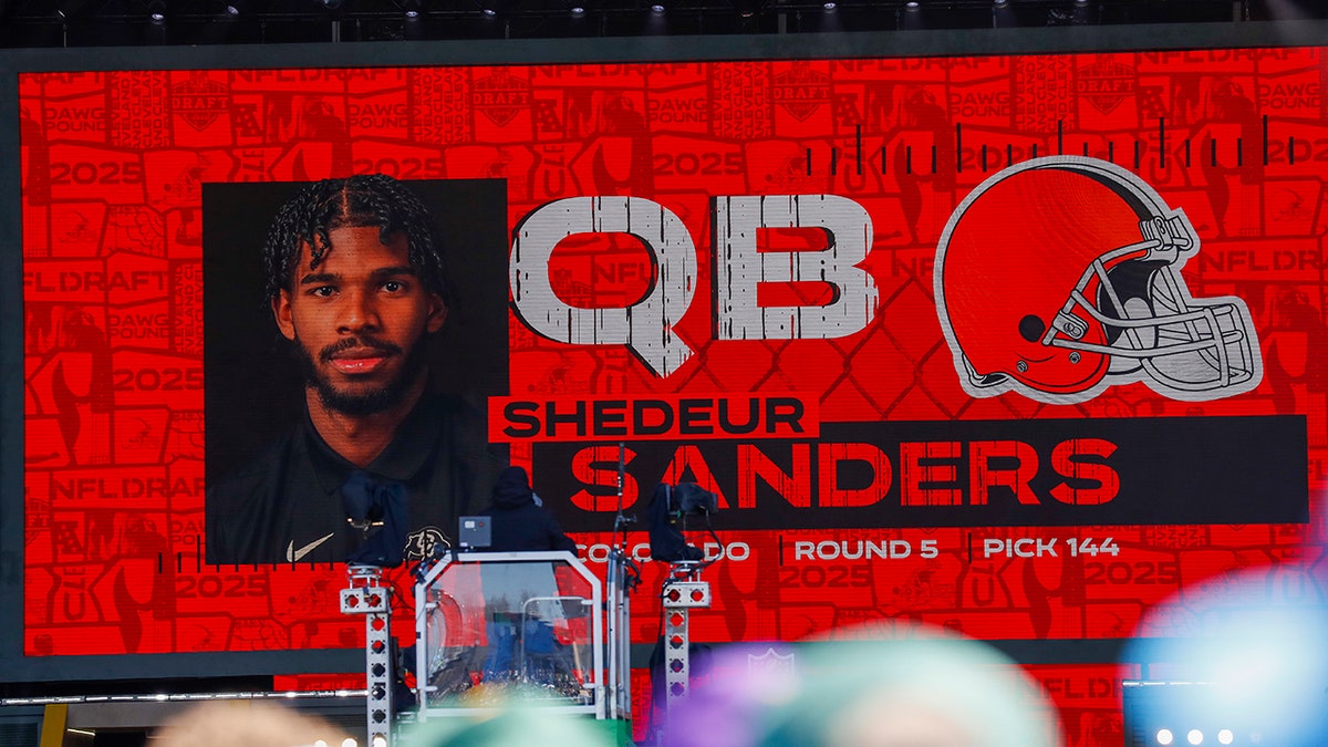 Cleveland Browns, Shedeur Sanders, jersey number, DeAndre Carter, Mason Graham, Dillon Gabriel, Deshaun Watson, Kenny Pickett, Joe Flacco, NFL, quarterback, rookie, free agent, football, sports
