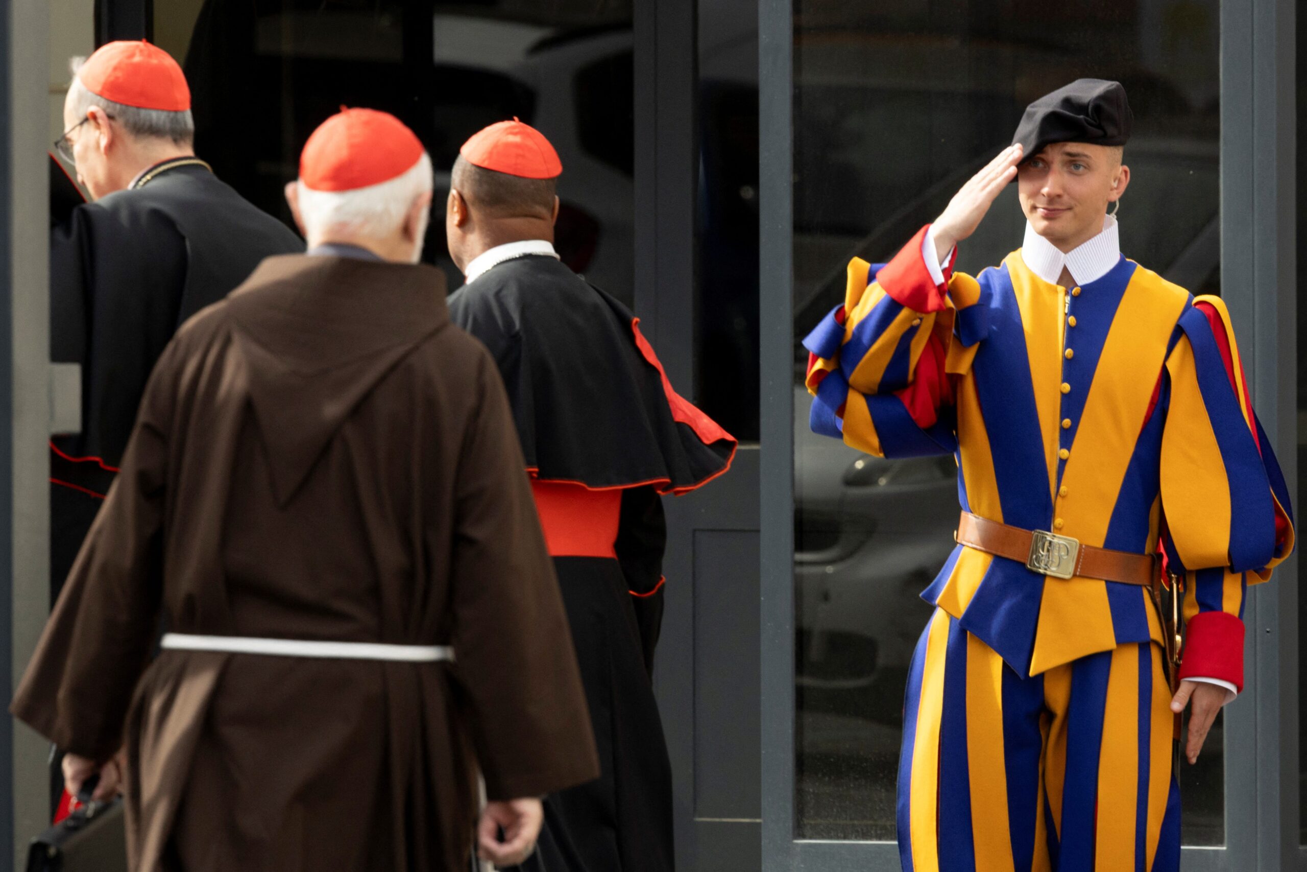 Swiss Guard, Vatican, Pope, Conclave, Sistine Chapel, Bodyguards, History, Uniform, Sack of Rome, Clement VII, Protection, Training, Requirements, Recruits, Pontifical Swiss Guard, Military History, Religion, Catholicism, Vatican City, Popes Soldiers, Bry Jensen, Pontifacts, Renaissance, Mercenaries, Holy Roman Empire, Castel SantAngelo, Passetto di Borgo, Julius II, Terrorism, Mehmet Ali Ağca, John Paul II
