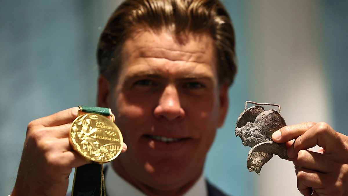 Gary Hall Jr., Olympic medals, Los Angeles fires, replica medals, IOC, Thomas Bach, swimming, United States, Atlanta Olympic Games, Sydney Olympic Games, Athens Olympic Games, 4x100m freestyle relay, 4x100m medley relay, 50m freestyle, 100m freestyle, sports coverage, Fox News
