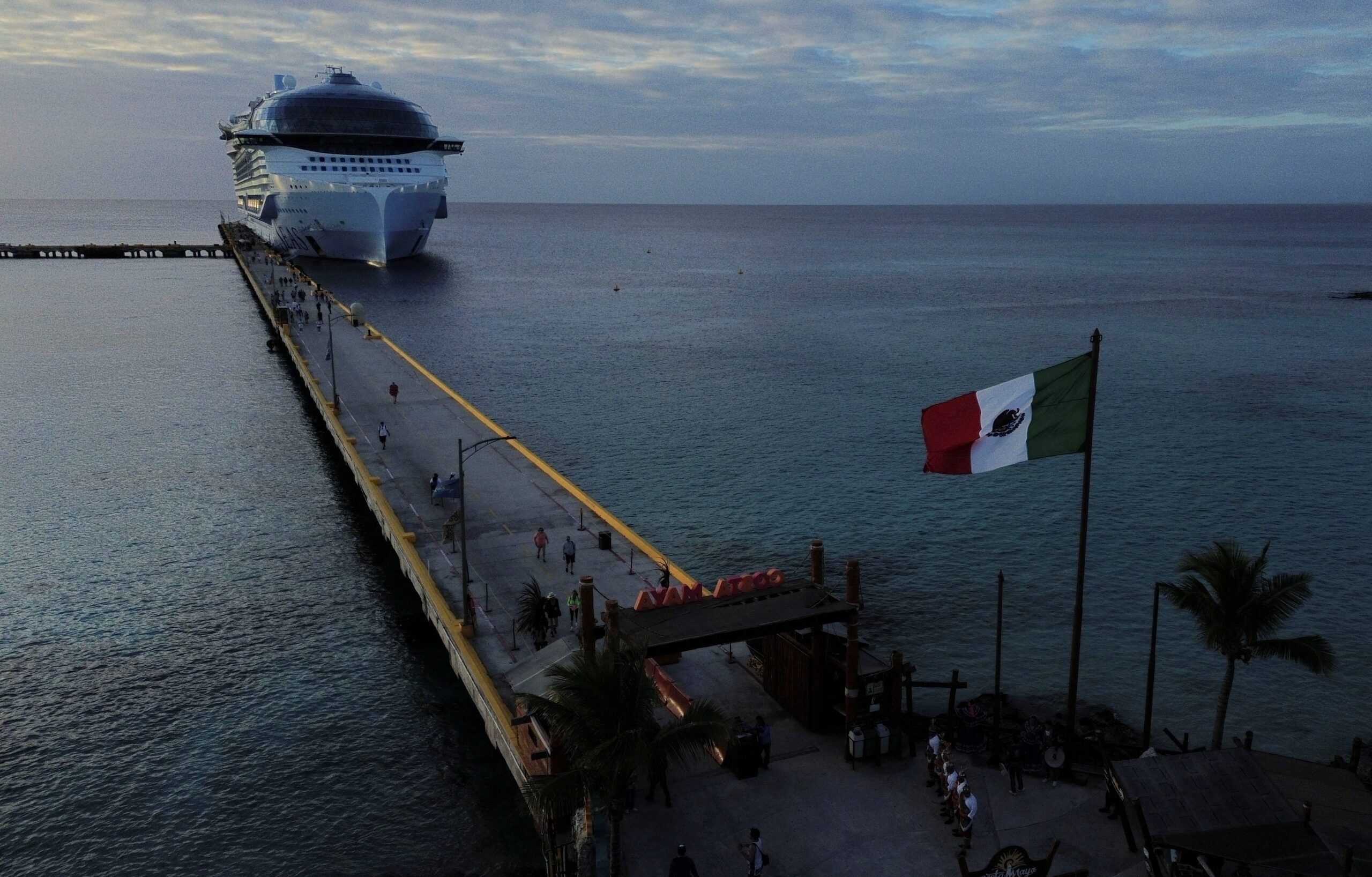 Mexico cruise fee, cruise passenger fee, Mexico tourist tax, cruise industry Mexico, FCCA, cruise travel, travel news, cruise costs, Mexican tourism, cruise vacation, Latin America cruises, Caribbean cruises
