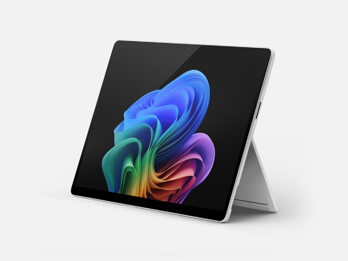 Surface Laptop, Surface Pro, Microsoft, price increase, Surface Laptop 7th Edition, Surface Pro 11th Edition, Surface devices, laptop pricing, SSD storage, RAM, Snapdragon X Elite, out of stock, discounts, OLED, LCD, tech news, Mark Hachman

