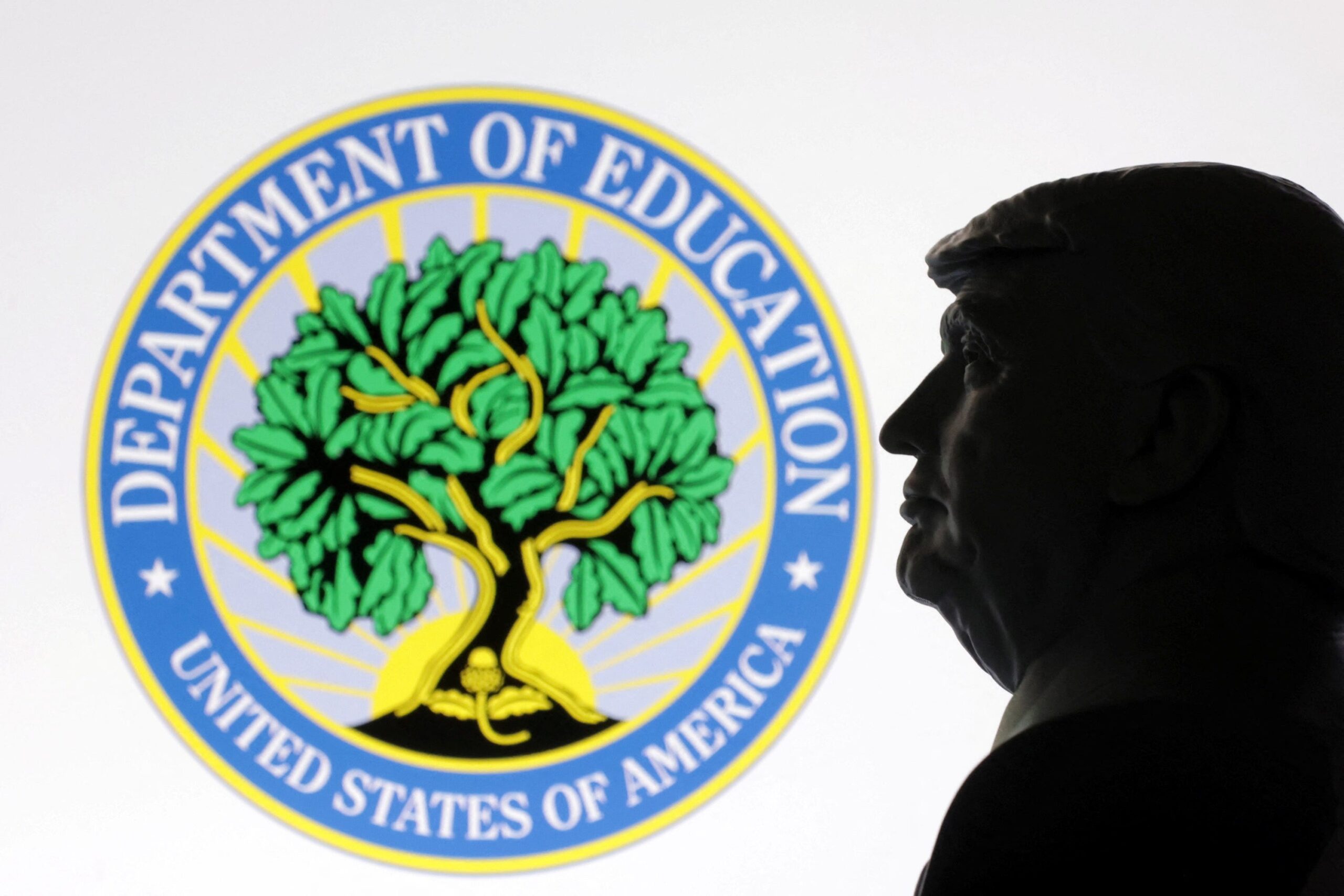 student loans, loan default, federal benefits, Department of Education, student loan payments, loan rehabilitation, loan consolidation, financial aid, student debt, studentaid.gov
