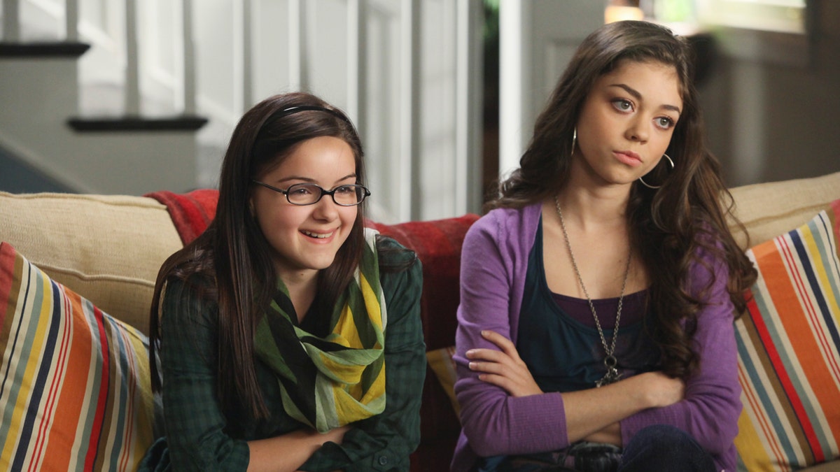 Ariel Winter, Modern Family, Alex Dunphy, child star, teen celebrity, body shaming, self-esteem, abuse allegations, Shanelle Gray, Child Protective Services, Los Angeles, acting, podcast, cooking show, Luke Benward
