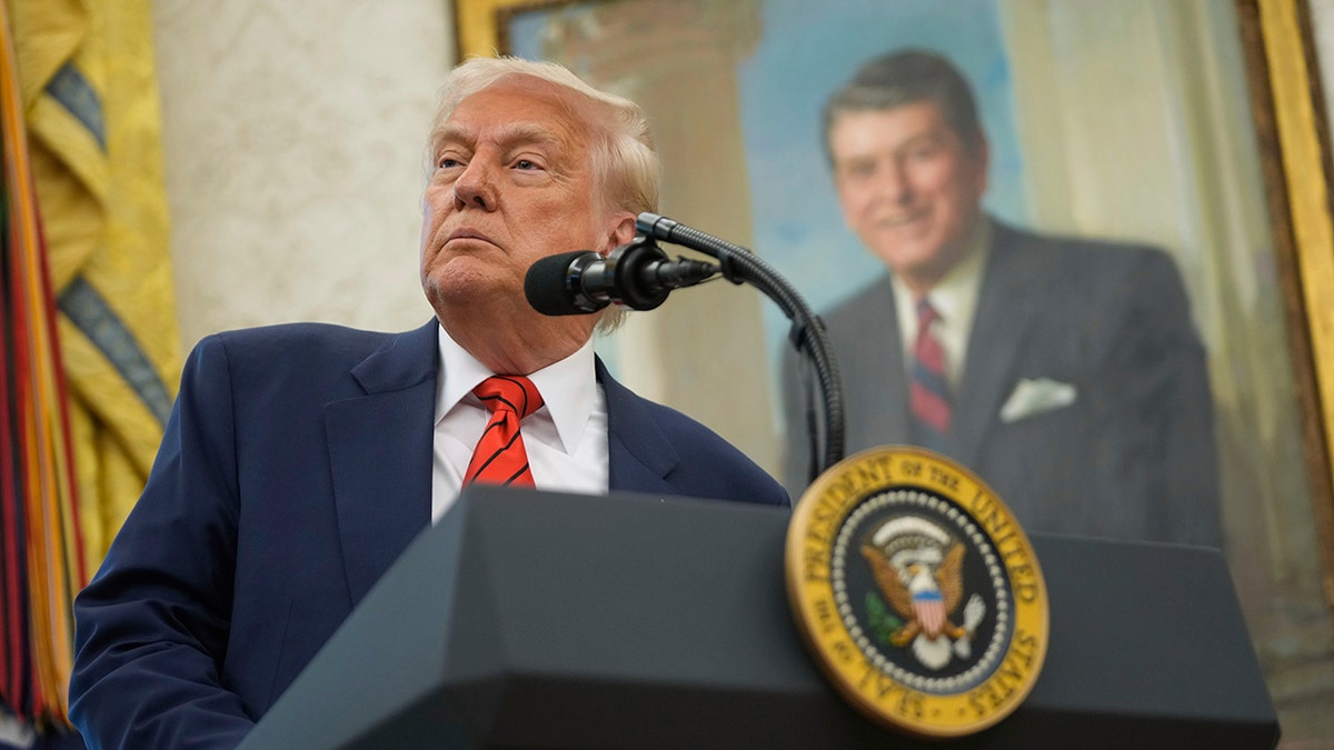 Donald Trump, Persian Gulf, Arabian Gulf, Iran, Middle East, geographical name, renaming, US-Iran relations, nuclear talks, Seyed Abbas Araghchi, diplomacy, international relations, U.S. policy, Saudi Arabia, Qatar, United Arab Emirates, political controversy, geography, history
