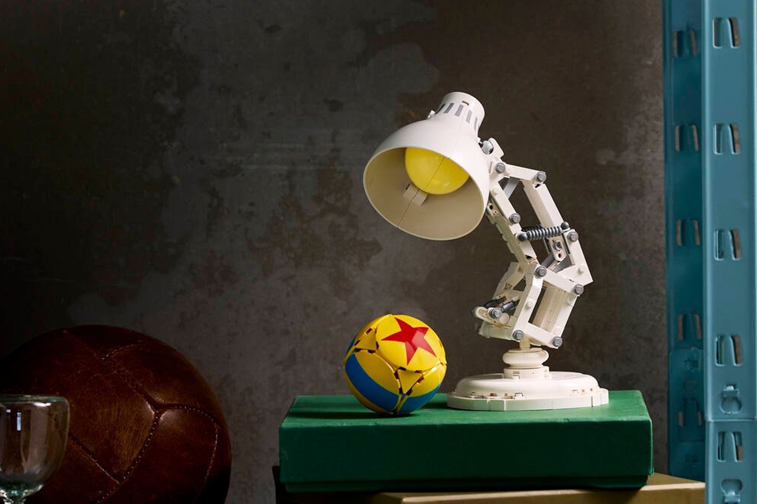 Luxo Jr., Lego, Pixar, Disney, building set, adult collectors, animated short, lamp, Pixar ball, Toy Story, Up, The Incredibles, Finding Nemo, office decor, pre-order, June 1
